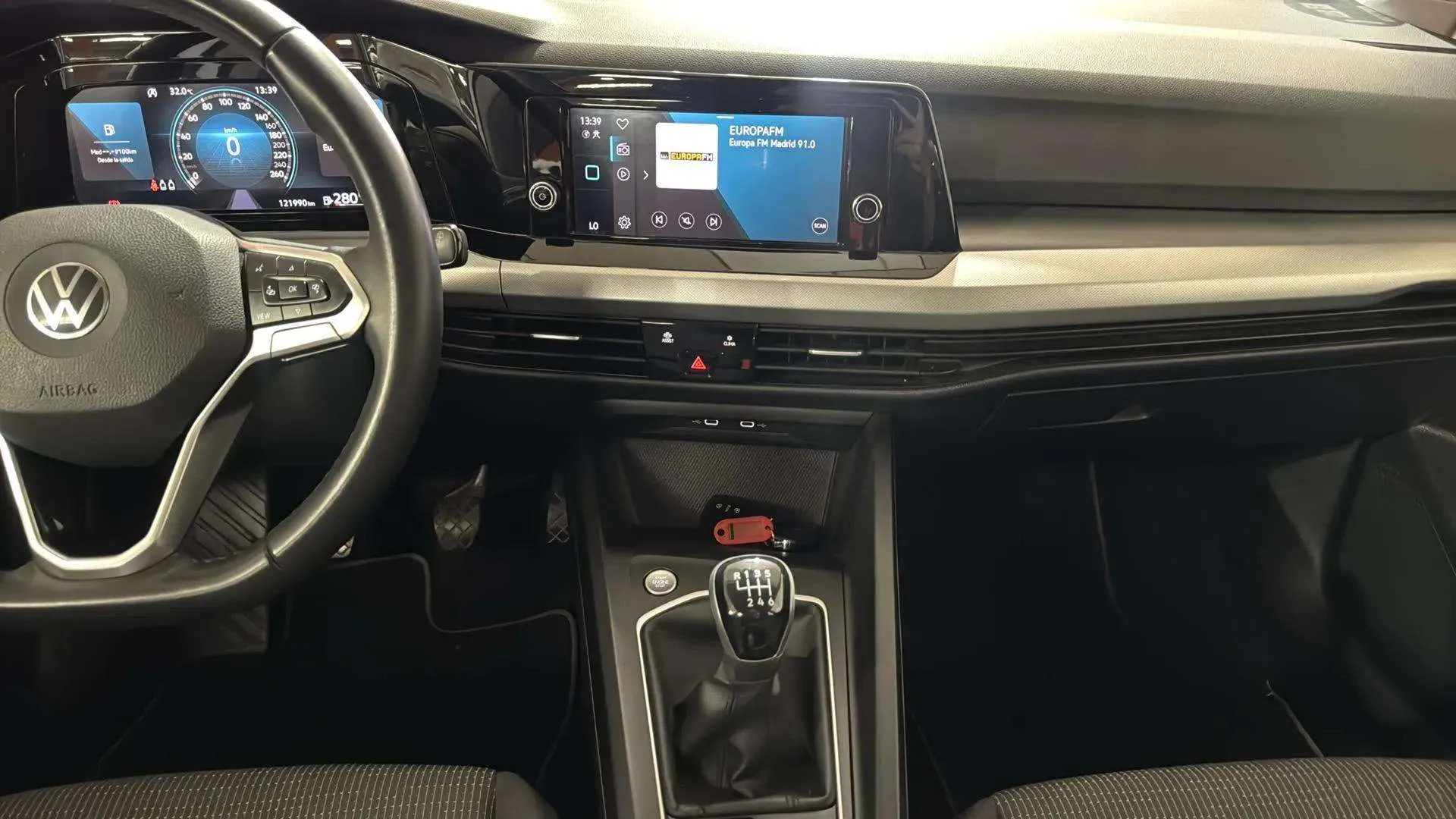 Volkswagen Golf 2.0 TDI Variant - foto 12
