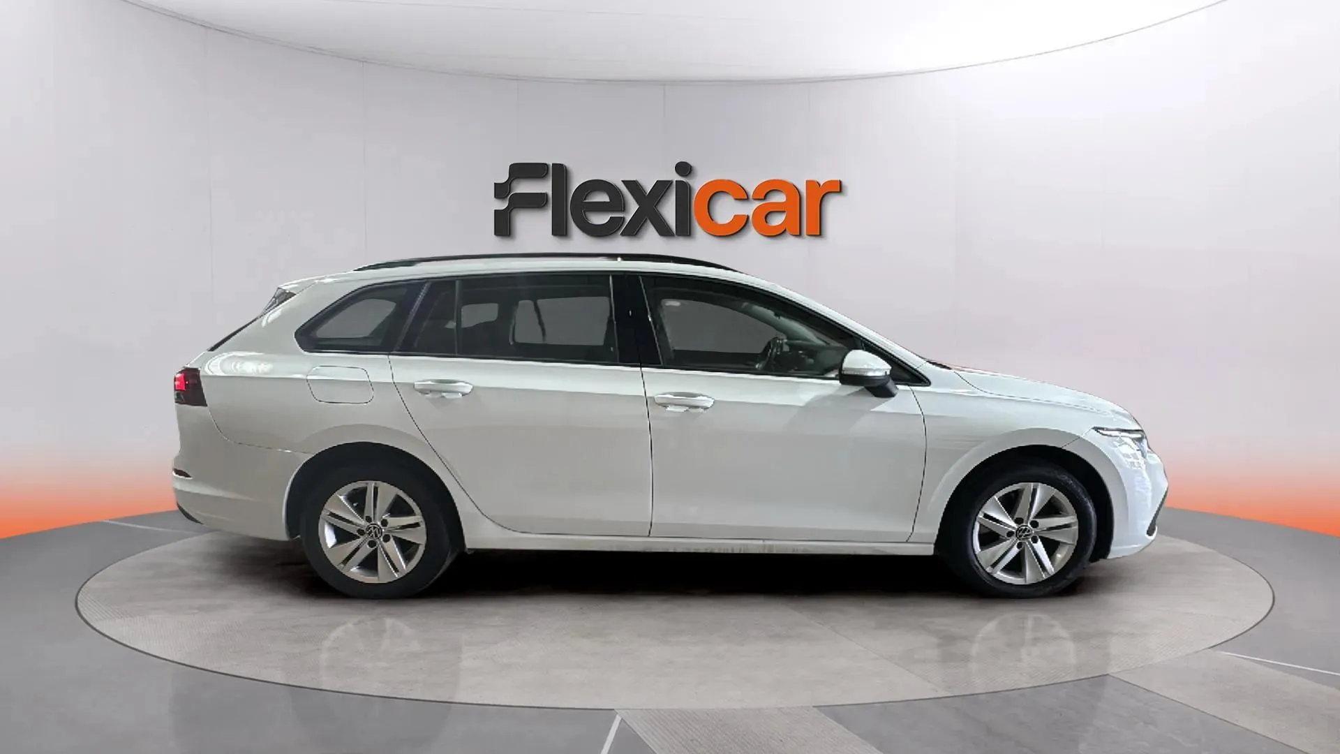 Volkswagen Golf 2.0 TDI Variant - foto 8