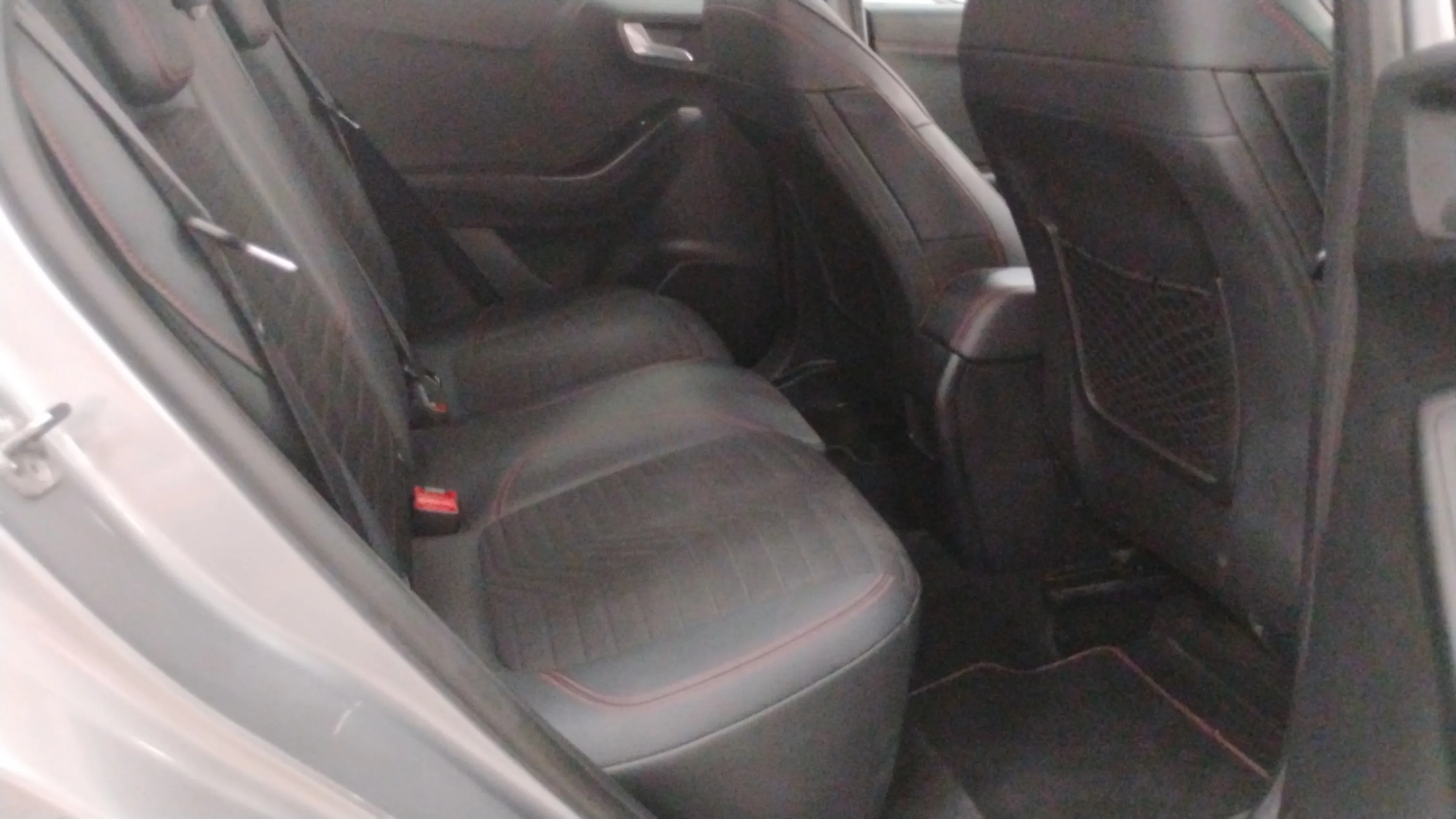 Ford Puma 1.0 EcoBoost ST-Line MHEV - foto 14