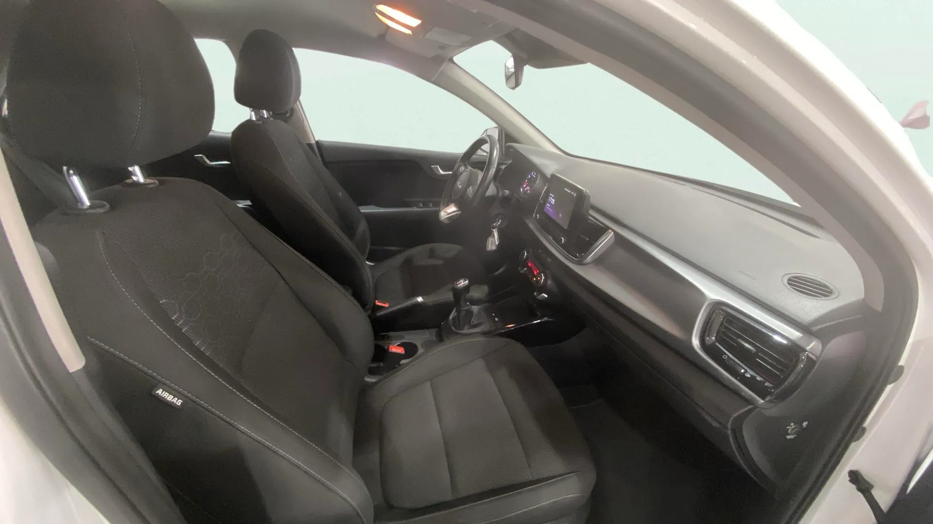 Kia Rio 1.0 T-GDi MHEV iMT Drive - foto 13