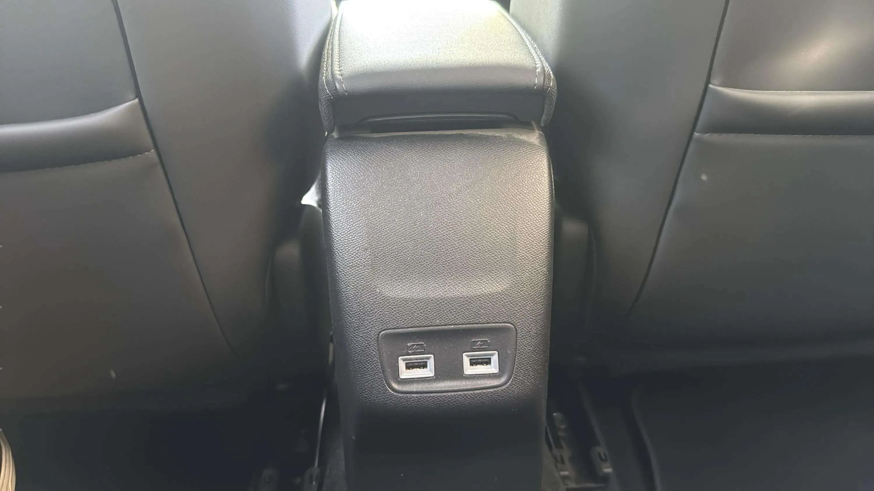 Peugeot 208 PureTech Allure - foto 24