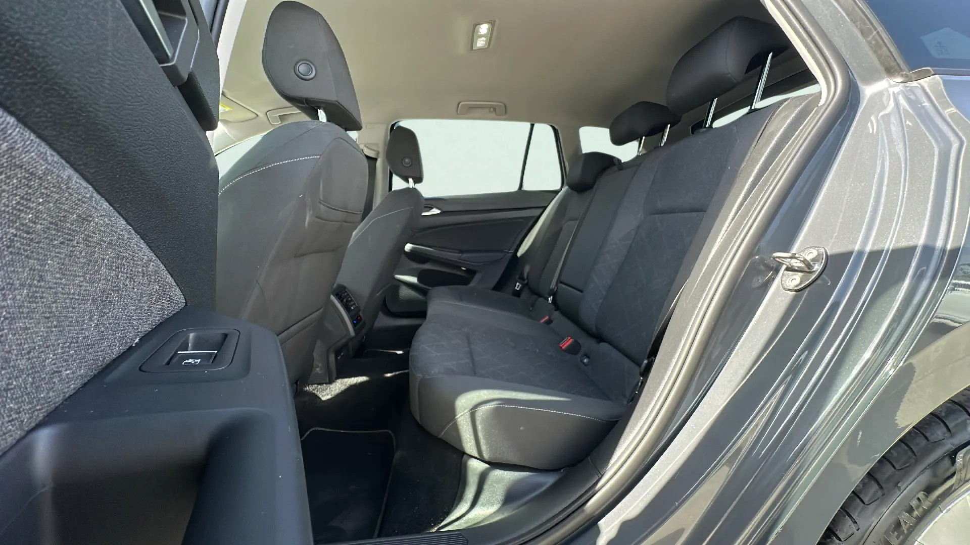 Volkswagen Golf Life 1.0 TSI Variant - foto 13