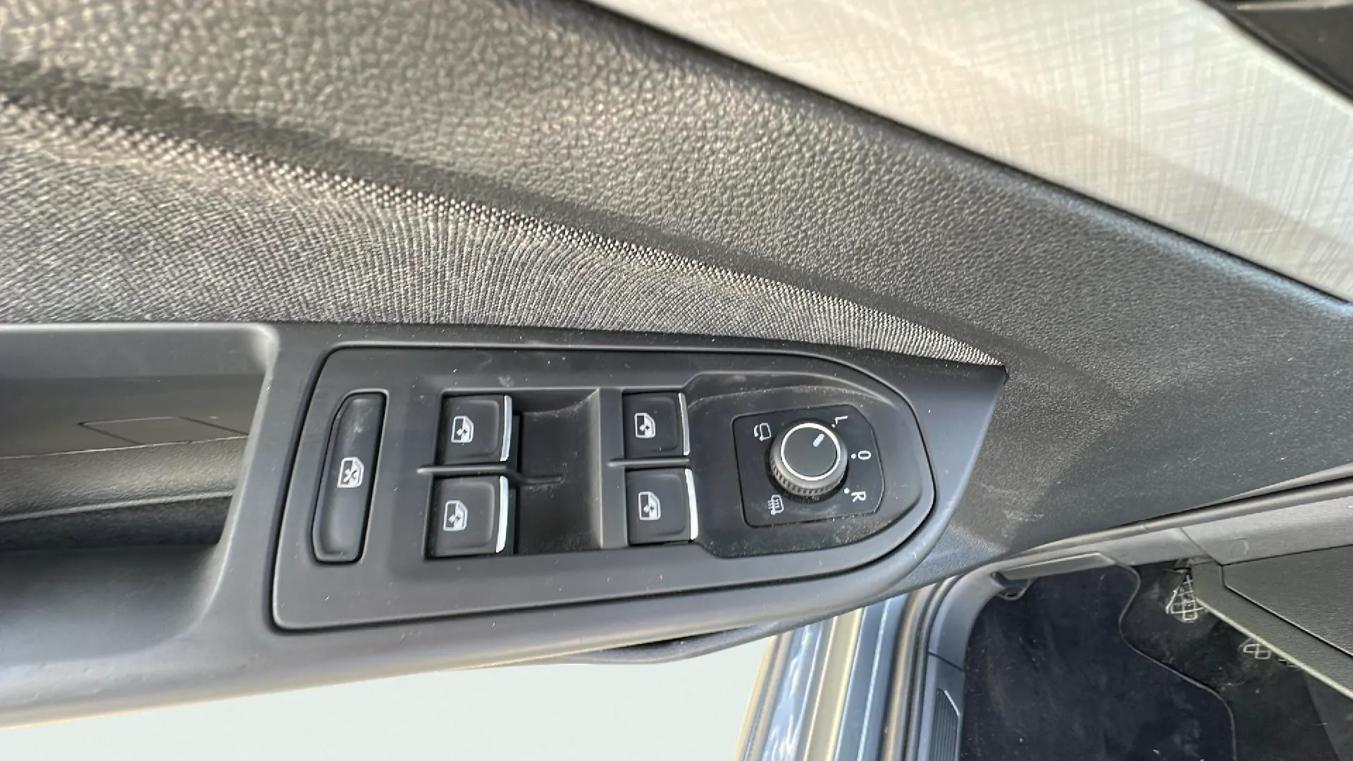 Volkswagen Golf Life 1.0 TSI Variant - foto 18