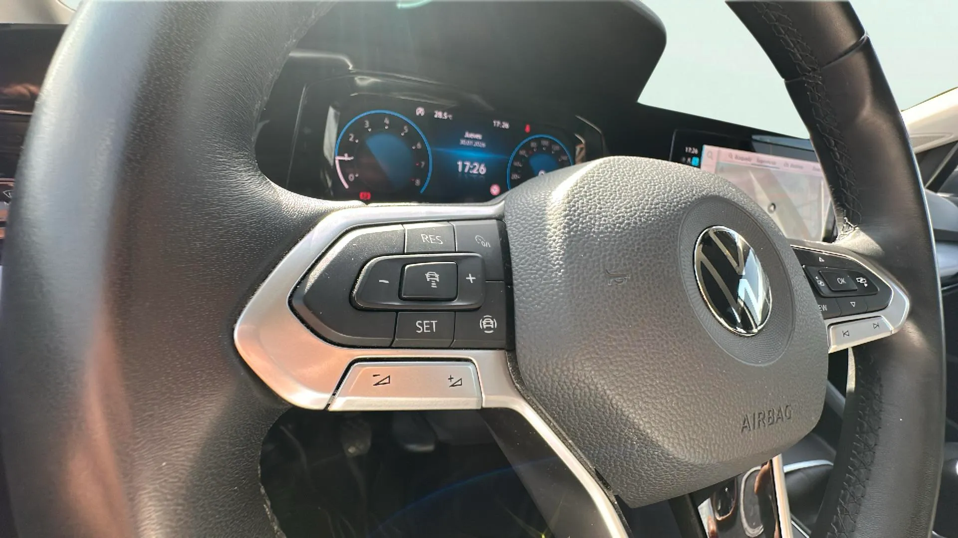 Volkswagen Golf Life 1.0 TSI Variant - foto 21