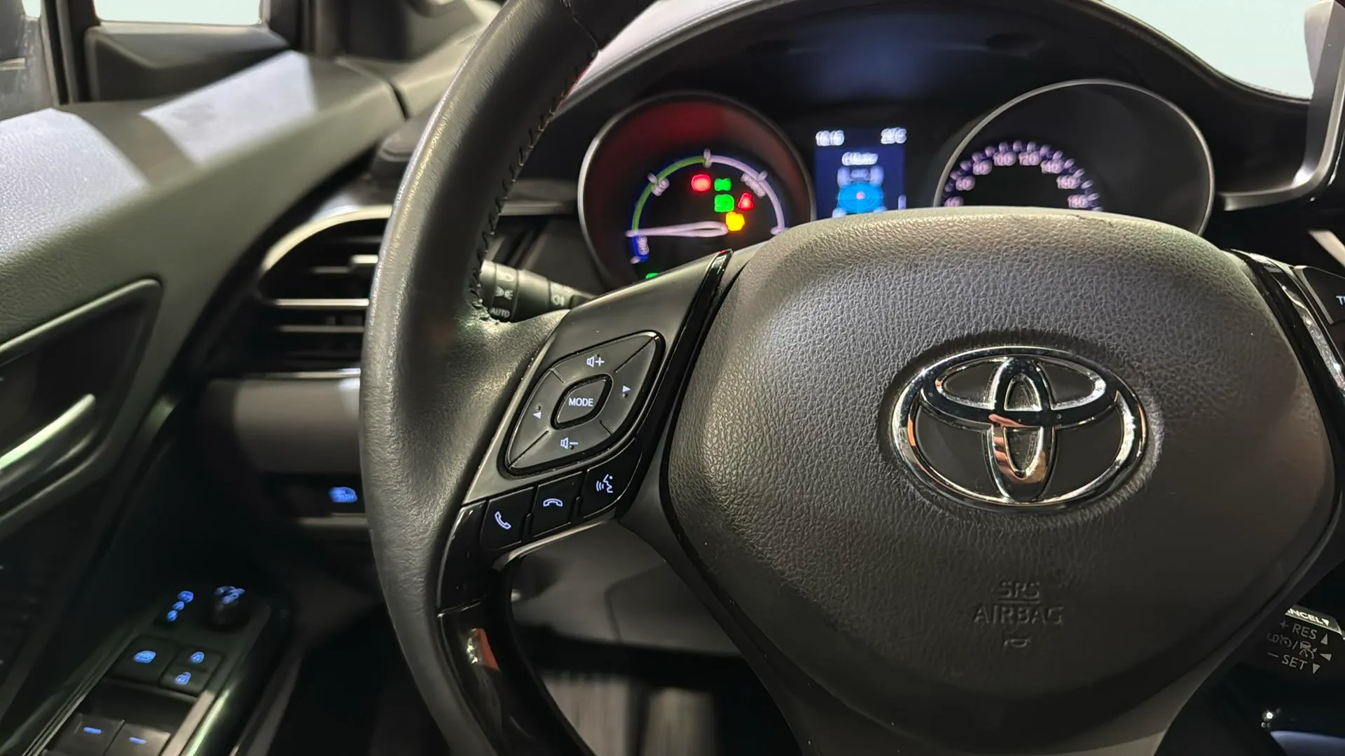 Toyota C-HR 2.0 180H Advance - foto 18