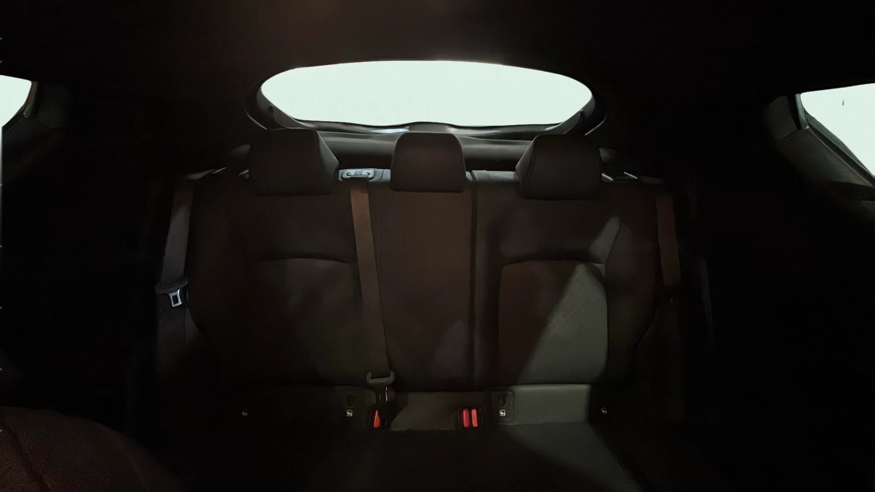 Toyota C-HR 2.0 180H Advance - foto 23