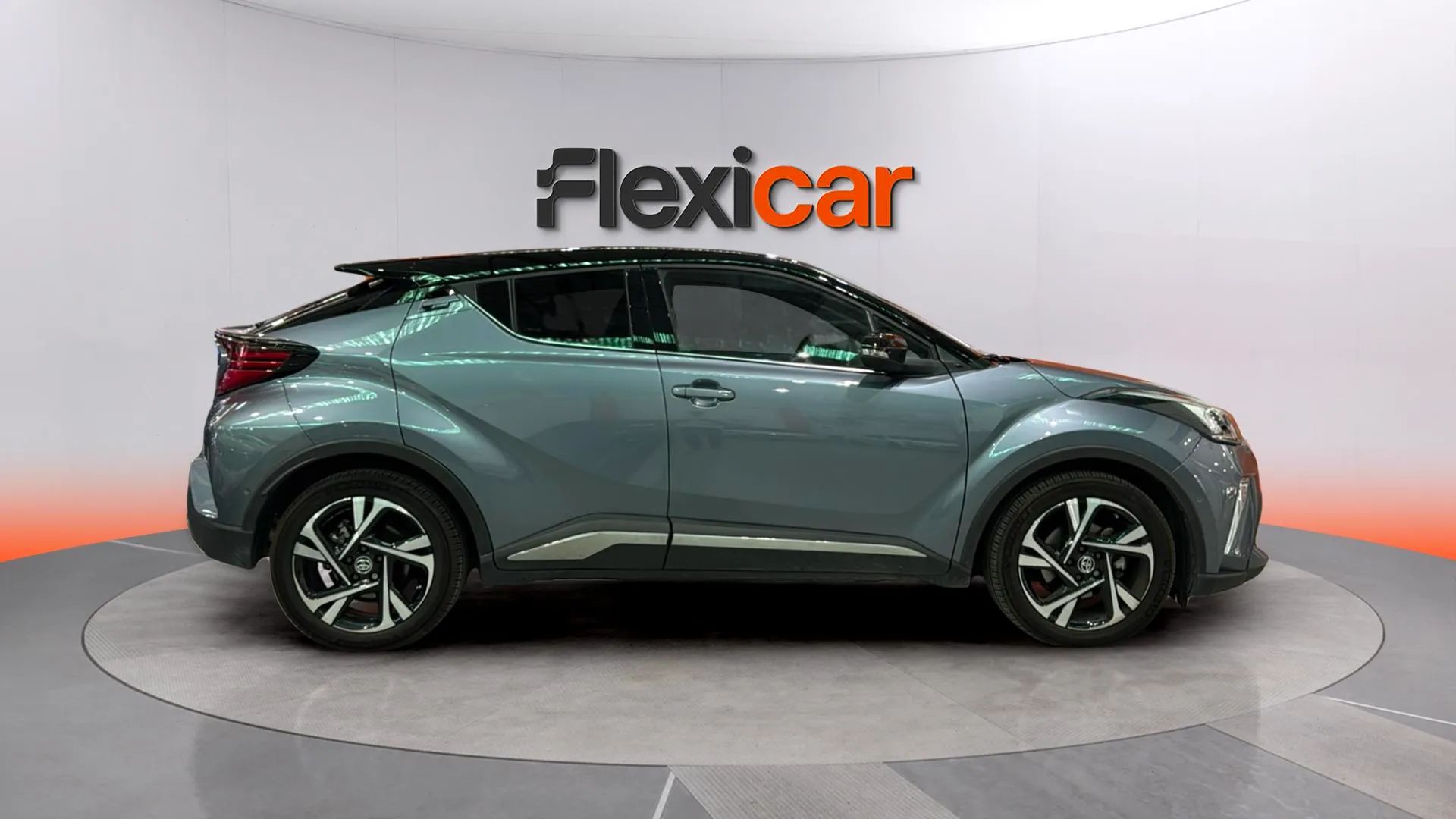 Toyota C-HR 2.0 180H Advance - foto 8