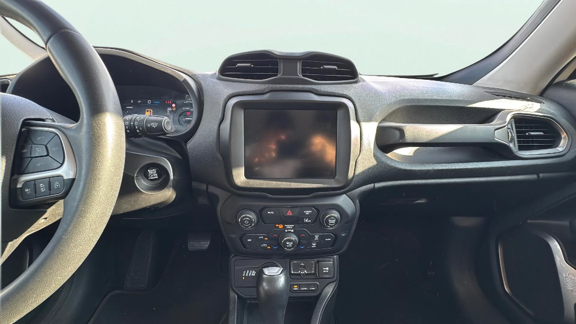 Jeep Renegade 4xe 1.3 PHEV Limited - foto 12