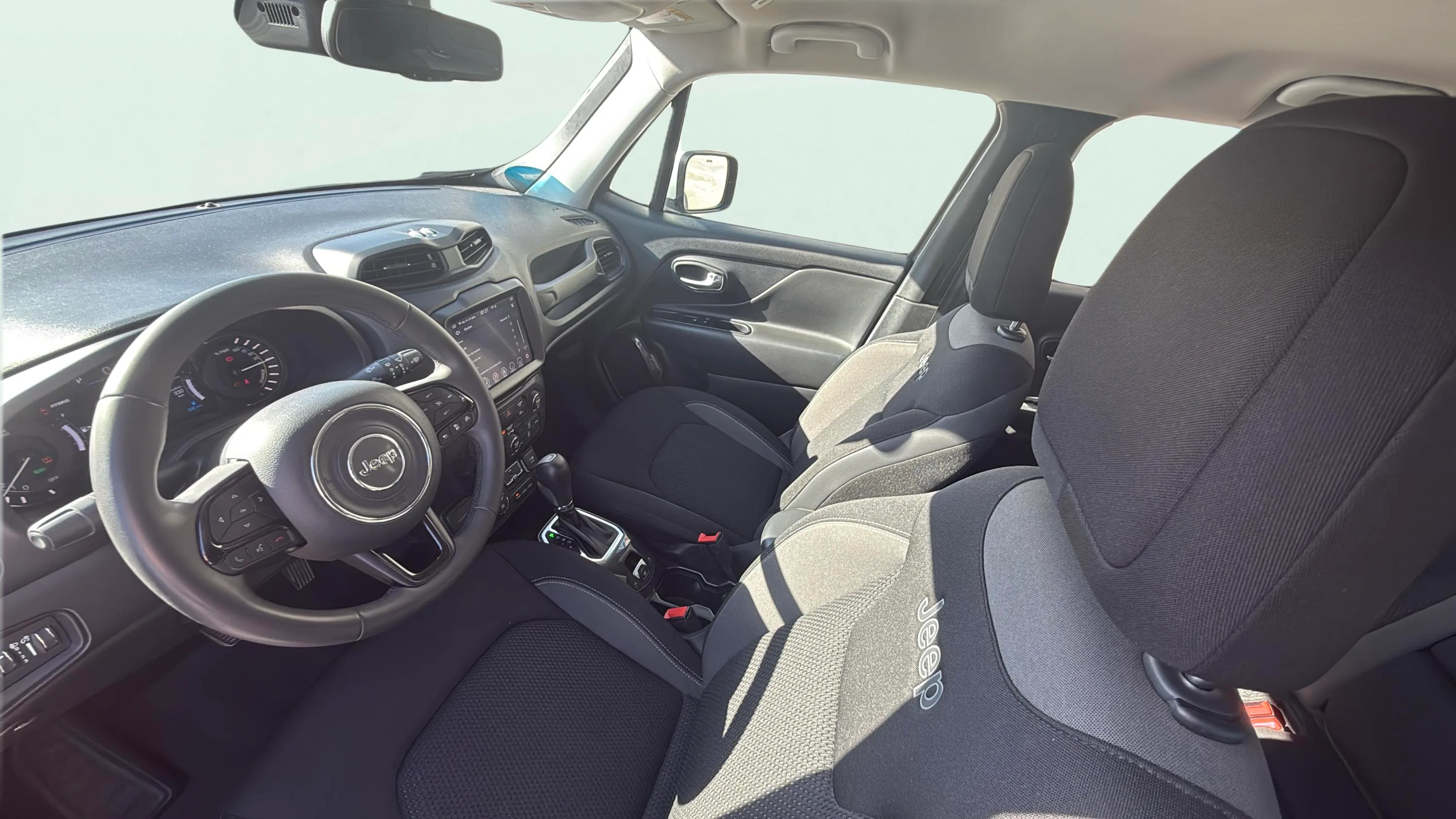 Jeep Renegade 4xe 1.3 PHEV Limited - foto 9