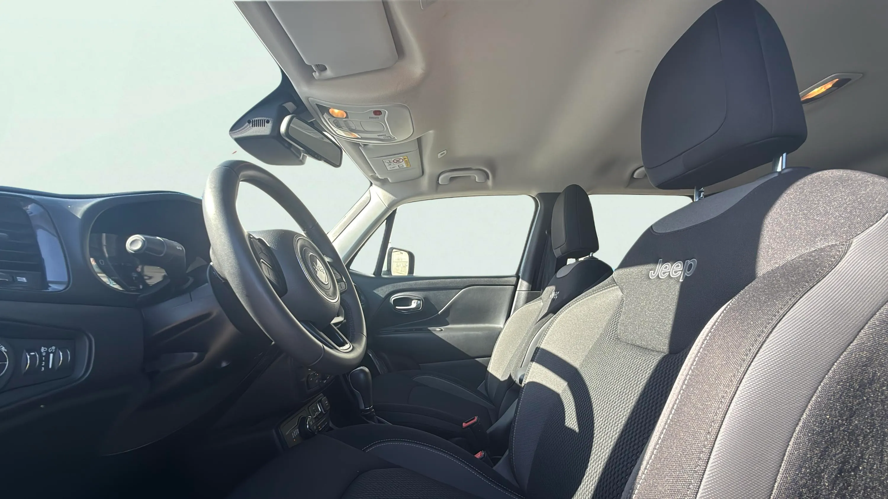 Jeep Renegade 4xe 1.3 PHEV Limited - foto 15