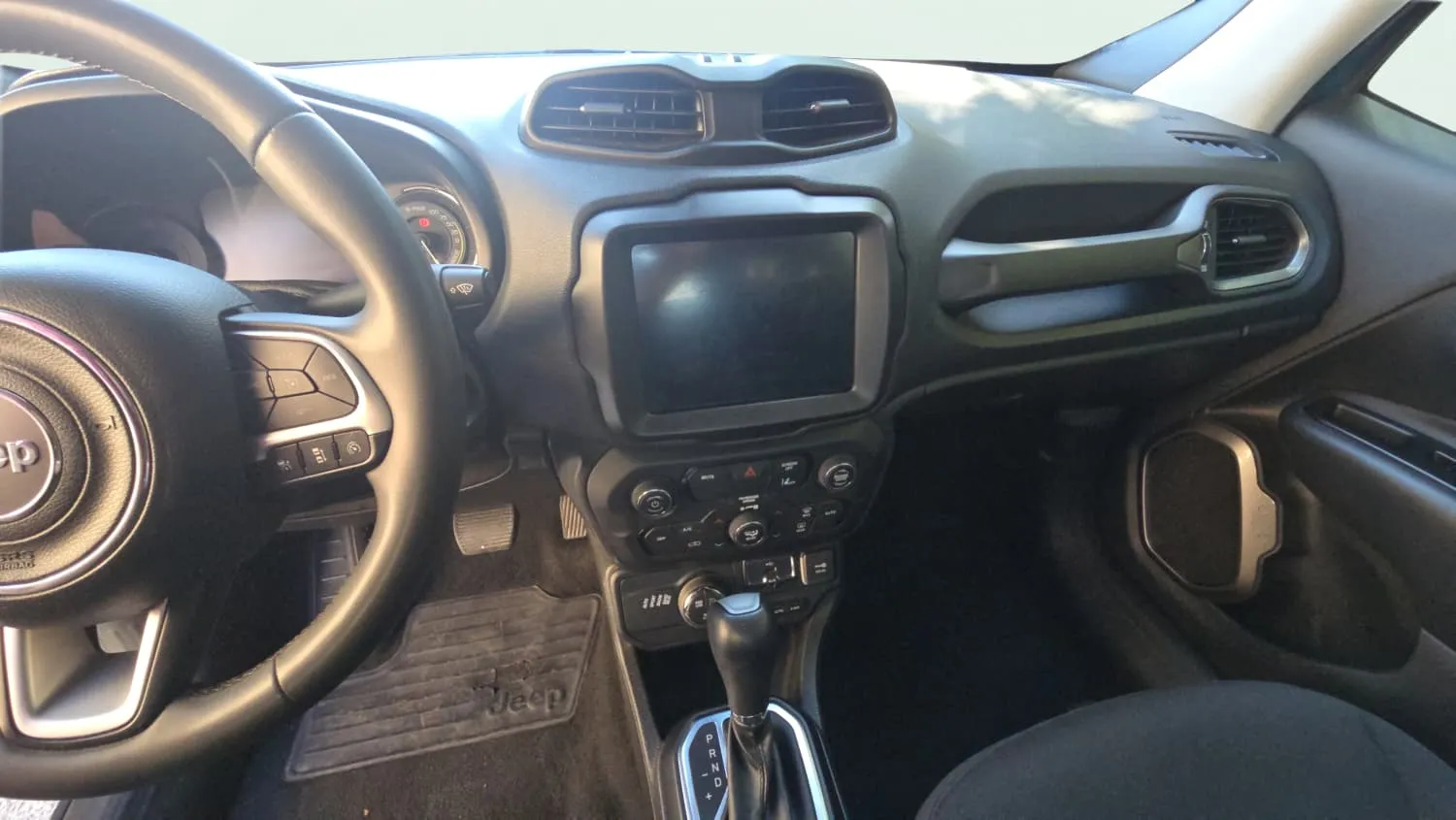 Jeep Renegade 4xe 1.3 PHEV Limited - foto 12
