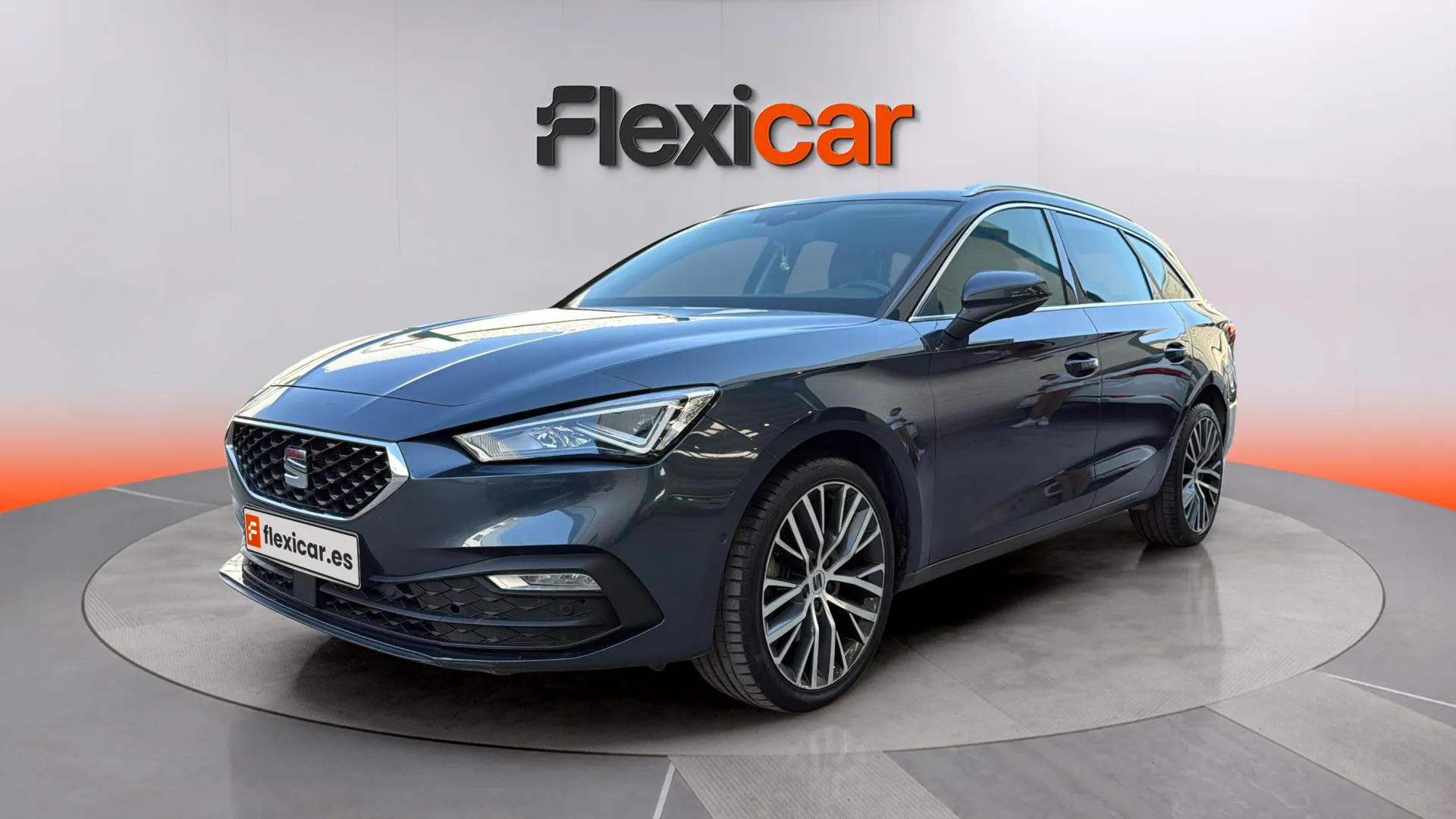 SEAT León SP 2.0 TDI DSG Xcellence Go M - foto 3