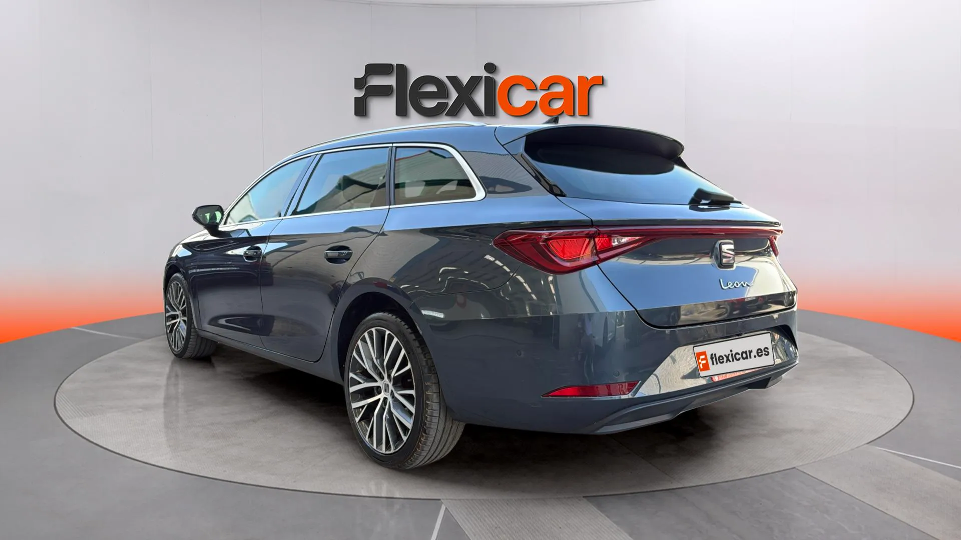 SEAT León SP 2.0 TDI DSG Xcellence Go M - foto 5