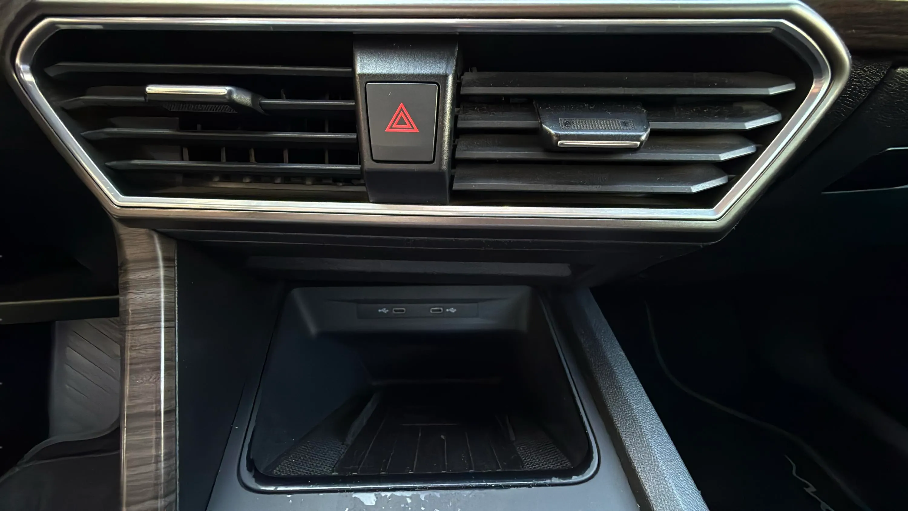 SEAT León SP 2.0 TDI DSG Xcellence Go M - foto 24