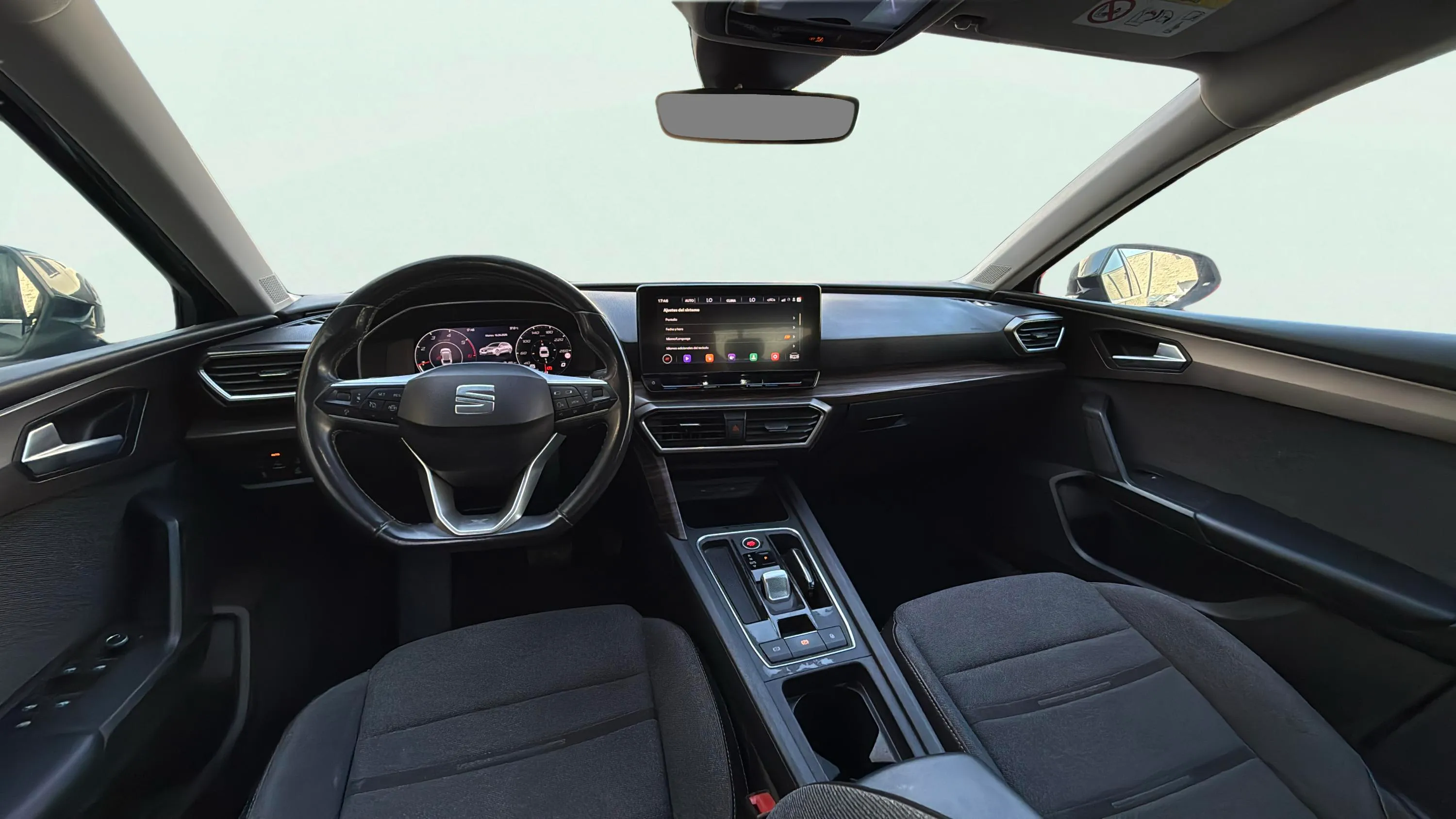 SEAT León SP 2.0 TDI DSG Xcellence Go M - foto 17