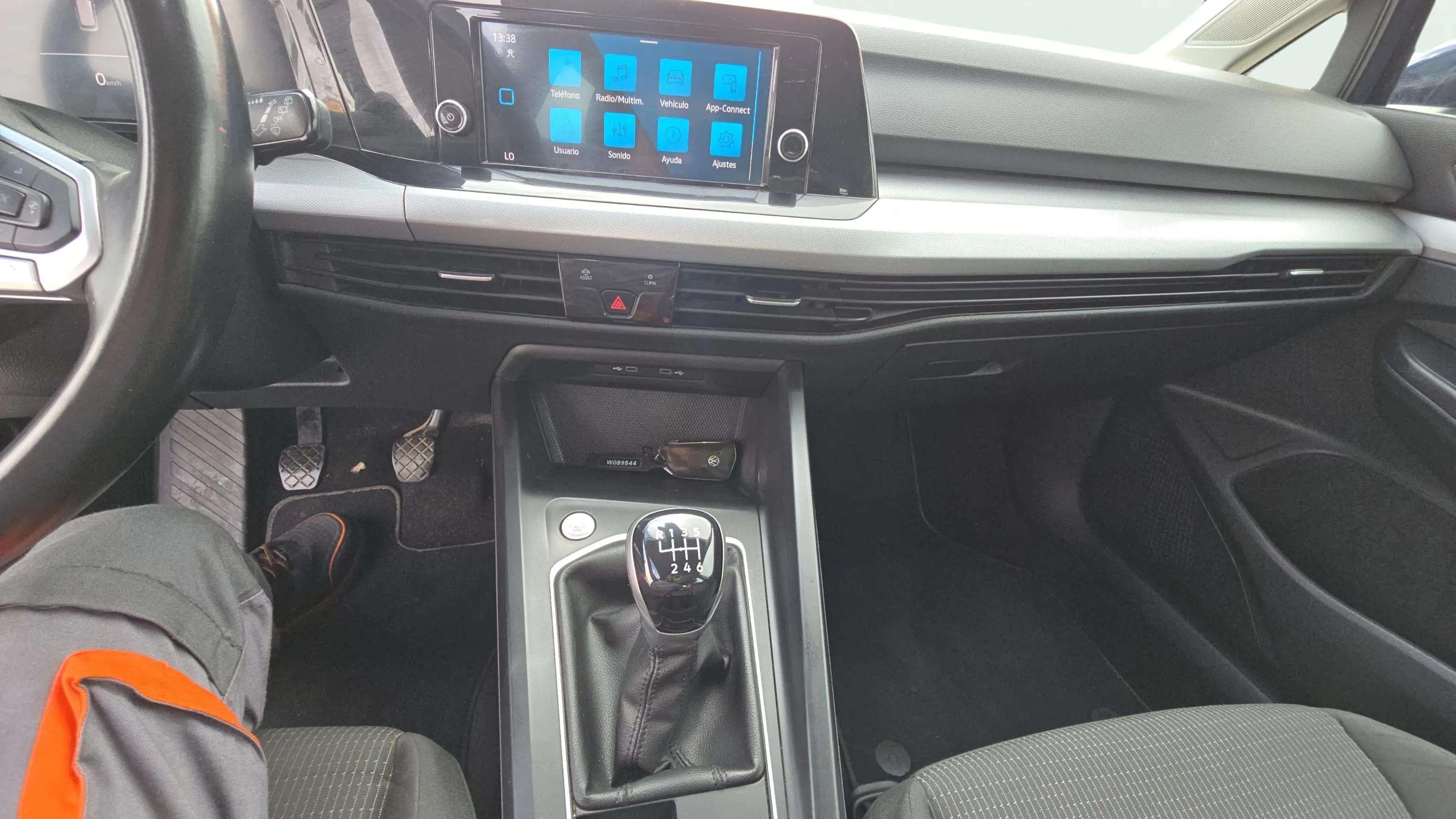 Volkswagen Golf 1.0 TSI - foto 9