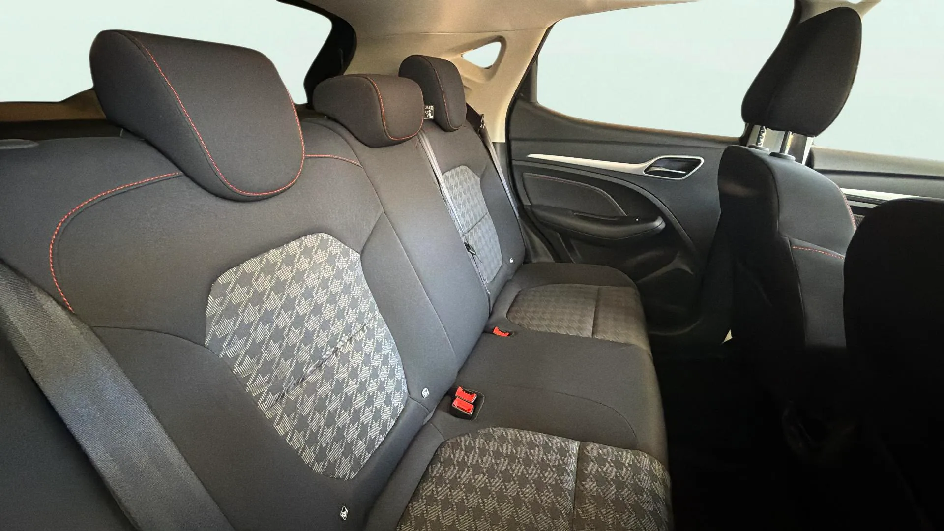 MG ZS 1.5 Comfort - foto 16