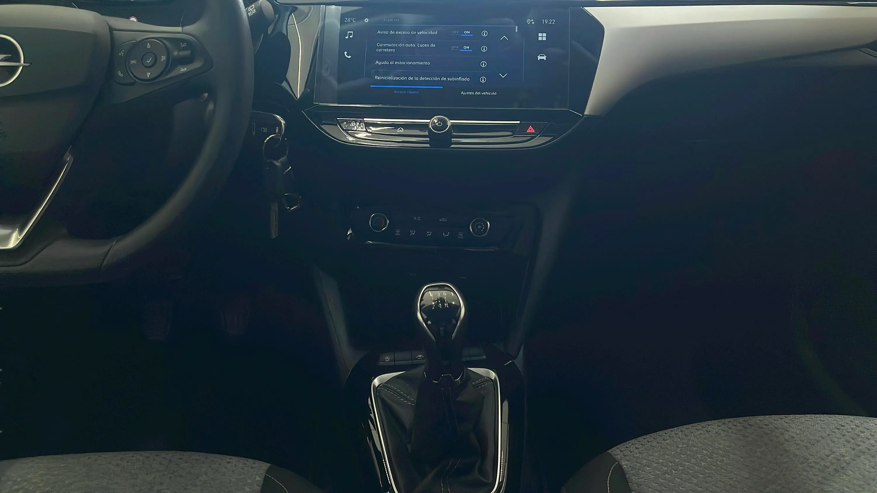 Opel Corsa 1.2 XEL Edition - foto 9
