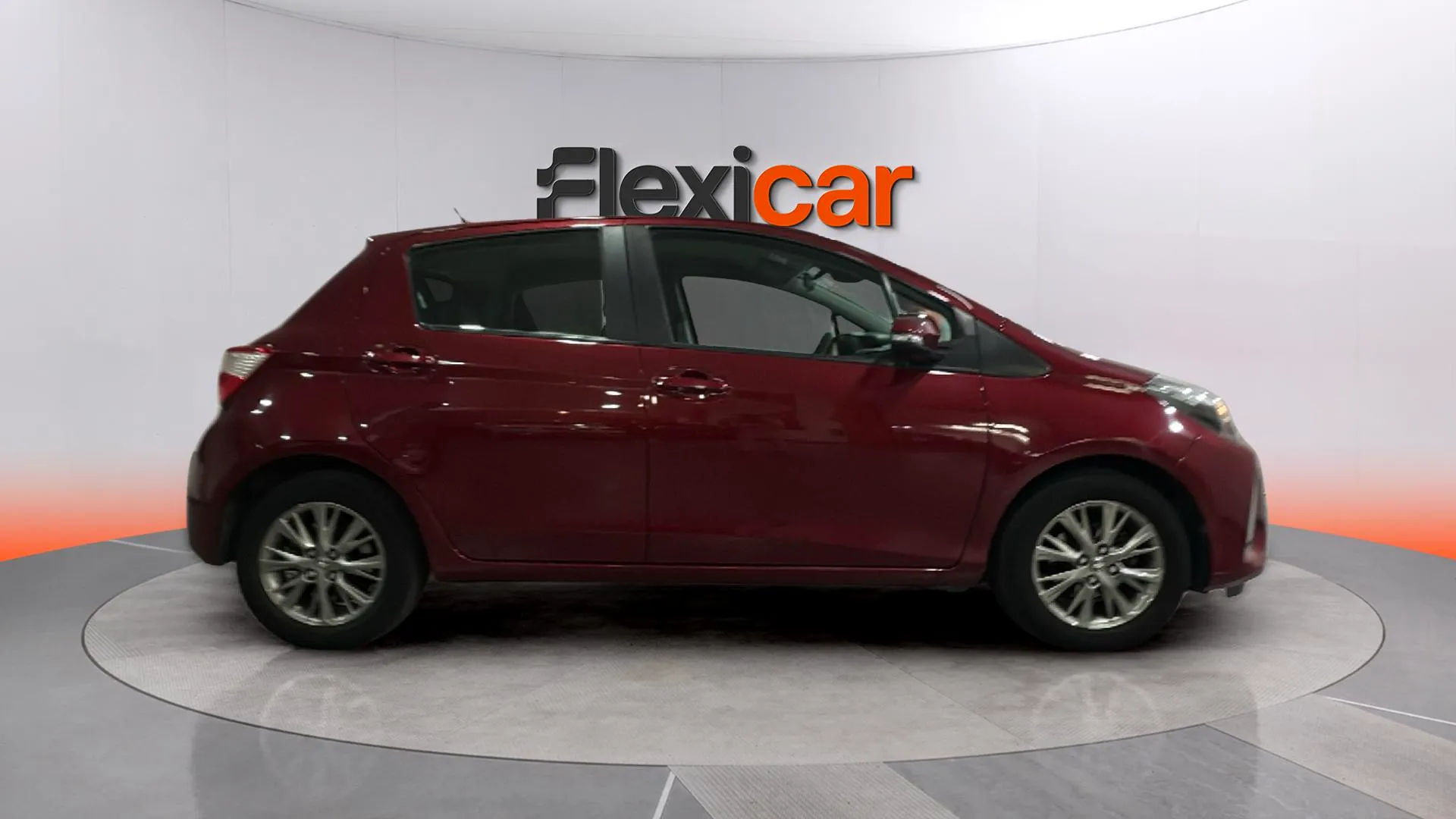 Toyota Yaris 1.0 70 Active - foto 8