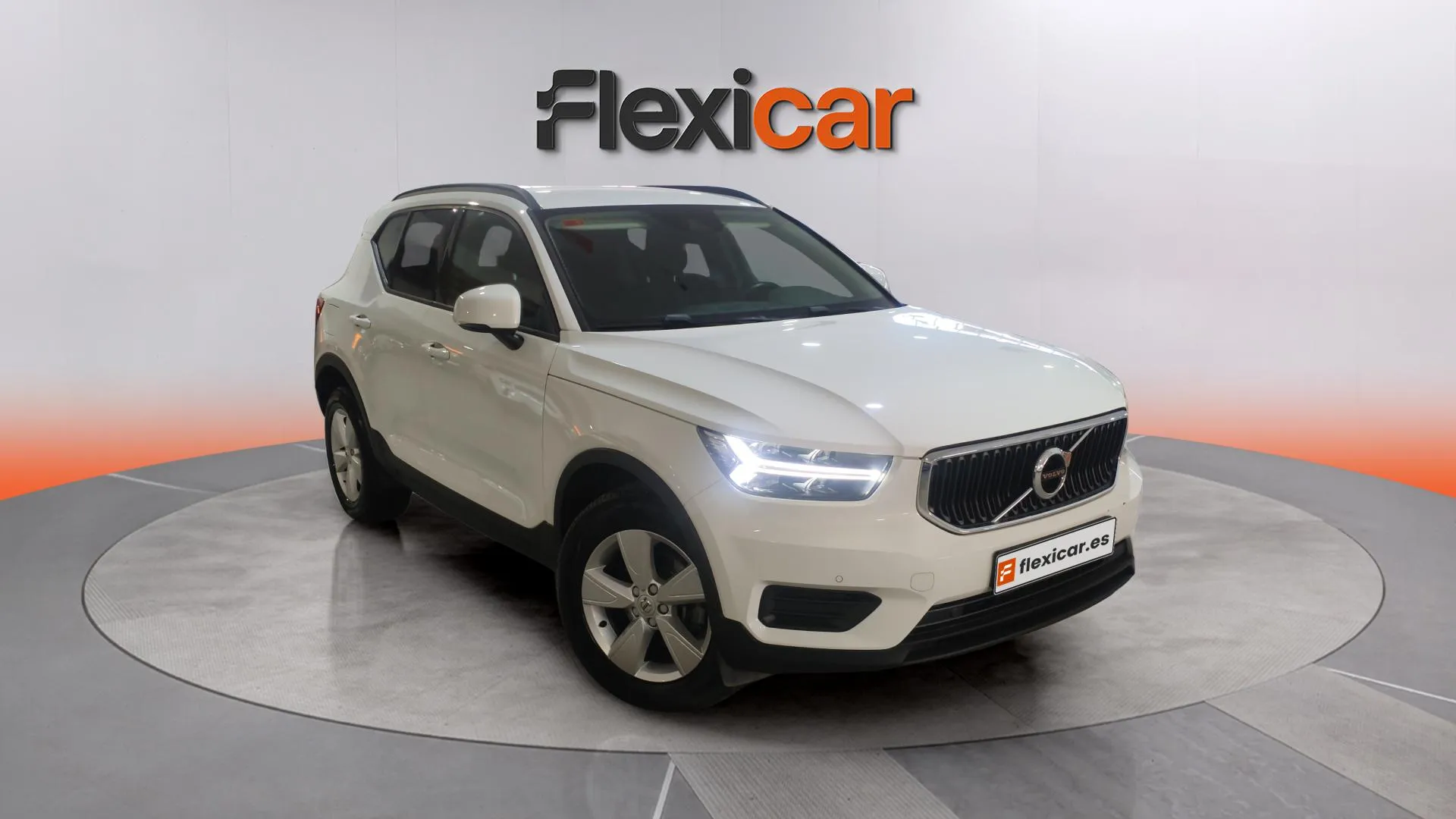 Volvo XC40 1.5 T3 - foto 1