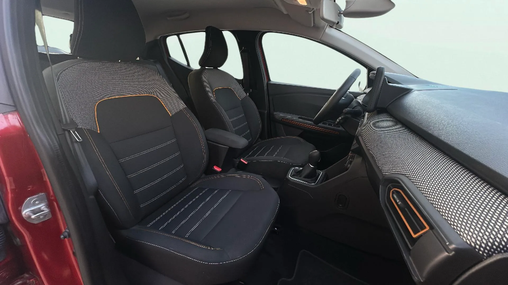 Dacia Sandero Stepway Comfort TCe CVT - foto 12