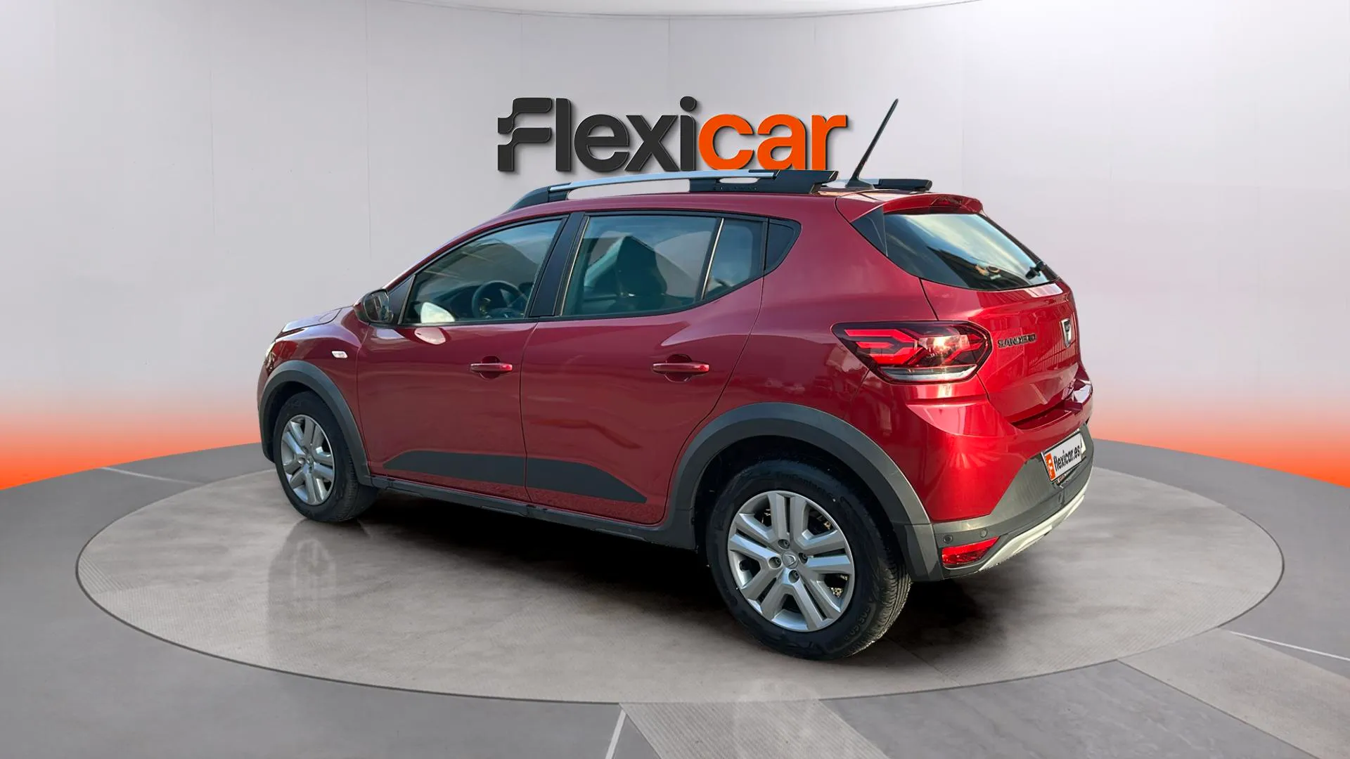 Dacia Sandero Stepway Comfort TCe CVT - foto 4