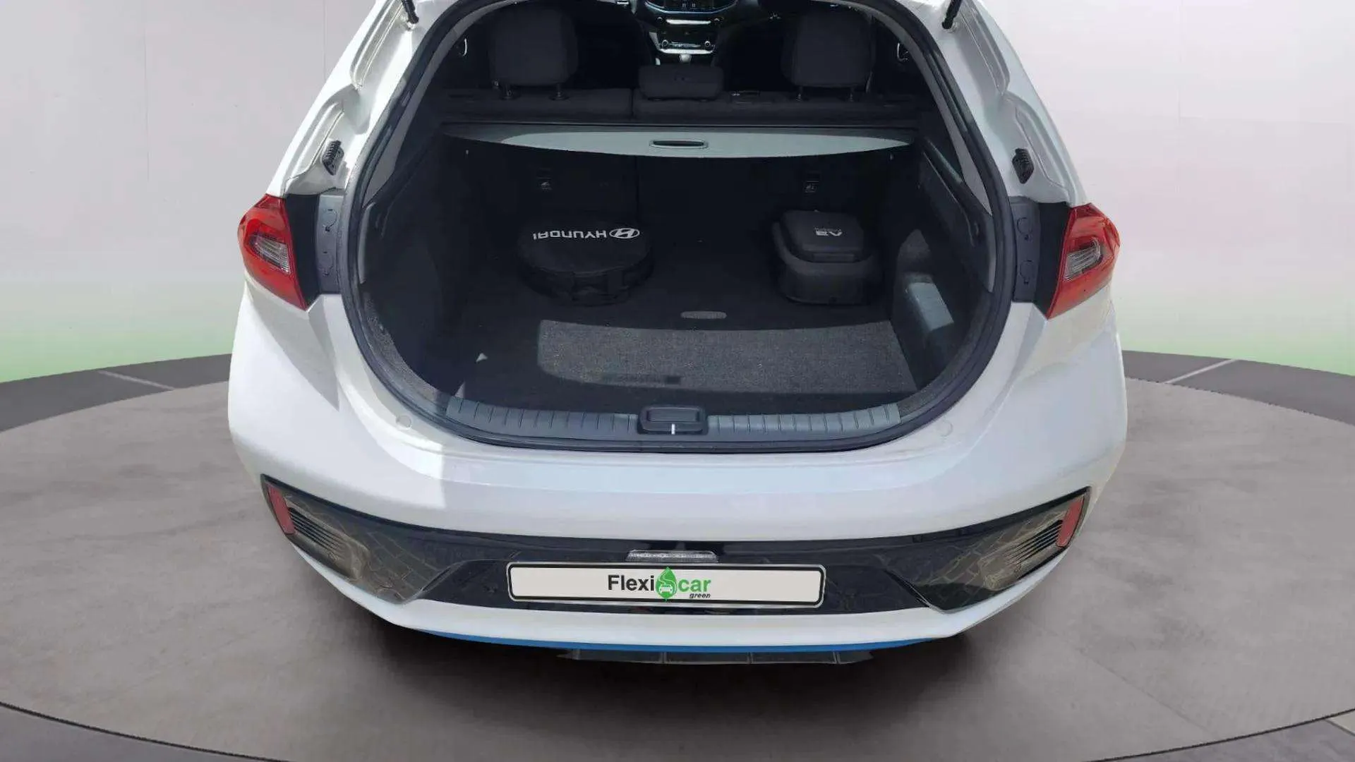 Hyundai Ioniq 1.6 GDI PHEV Klass DT - foto 25