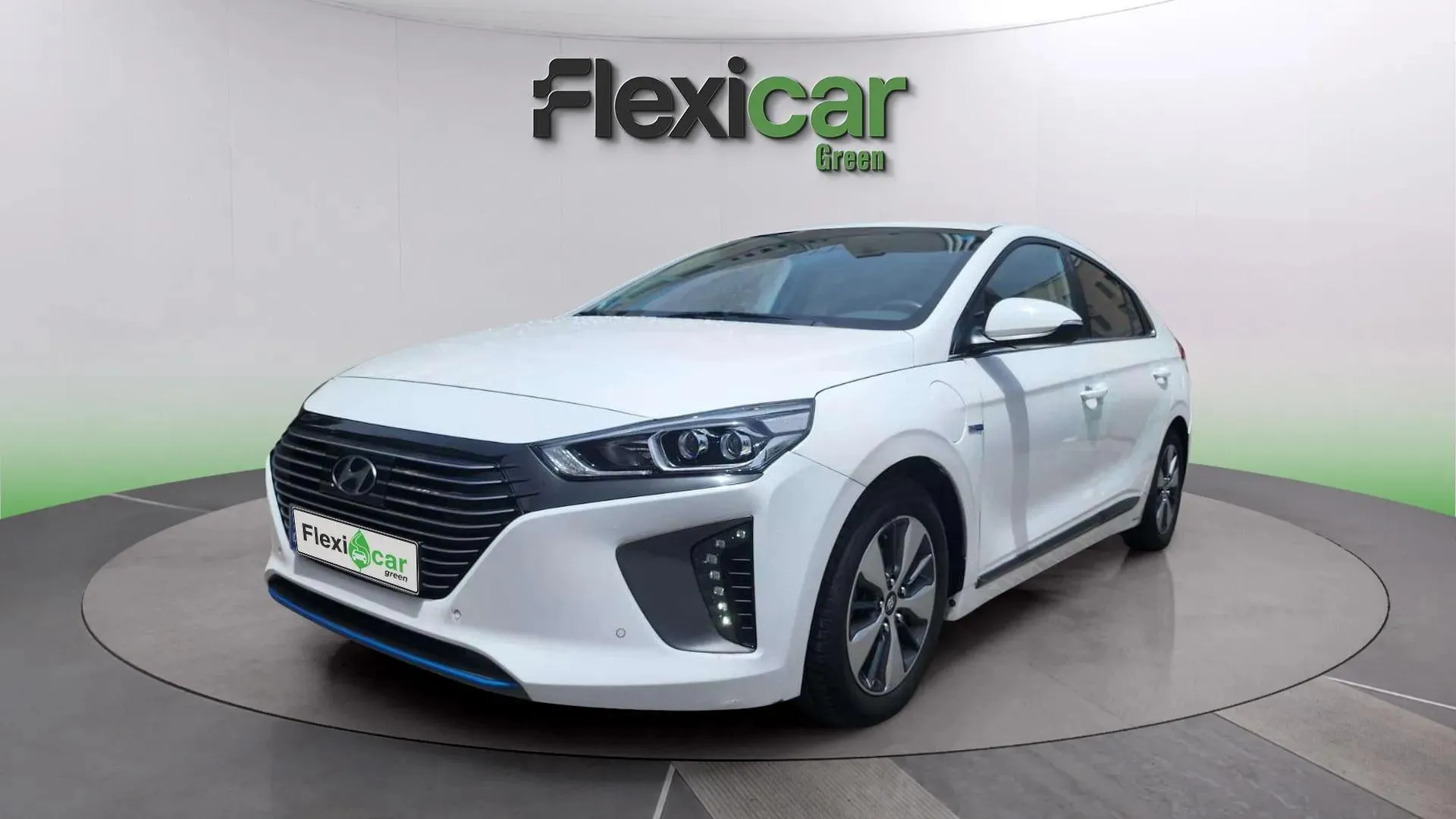 Hyundai Ioniq 1.6 GDI PHEV Klass DT - foto 3