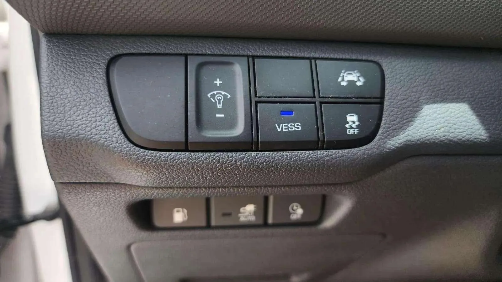 Hyundai Ioniq 1.6 GDI PHEV Klass DT - foto 14