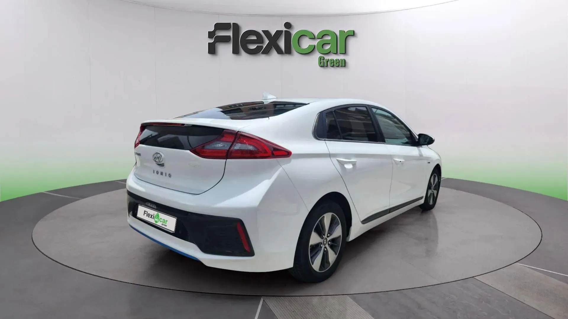 Hyundai Ioniq 1.6 GDI PHEV Klass DT - foto 7