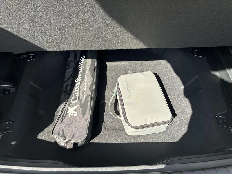 Hyundai Kona HEV 1.6GDI Maxx - foto 18