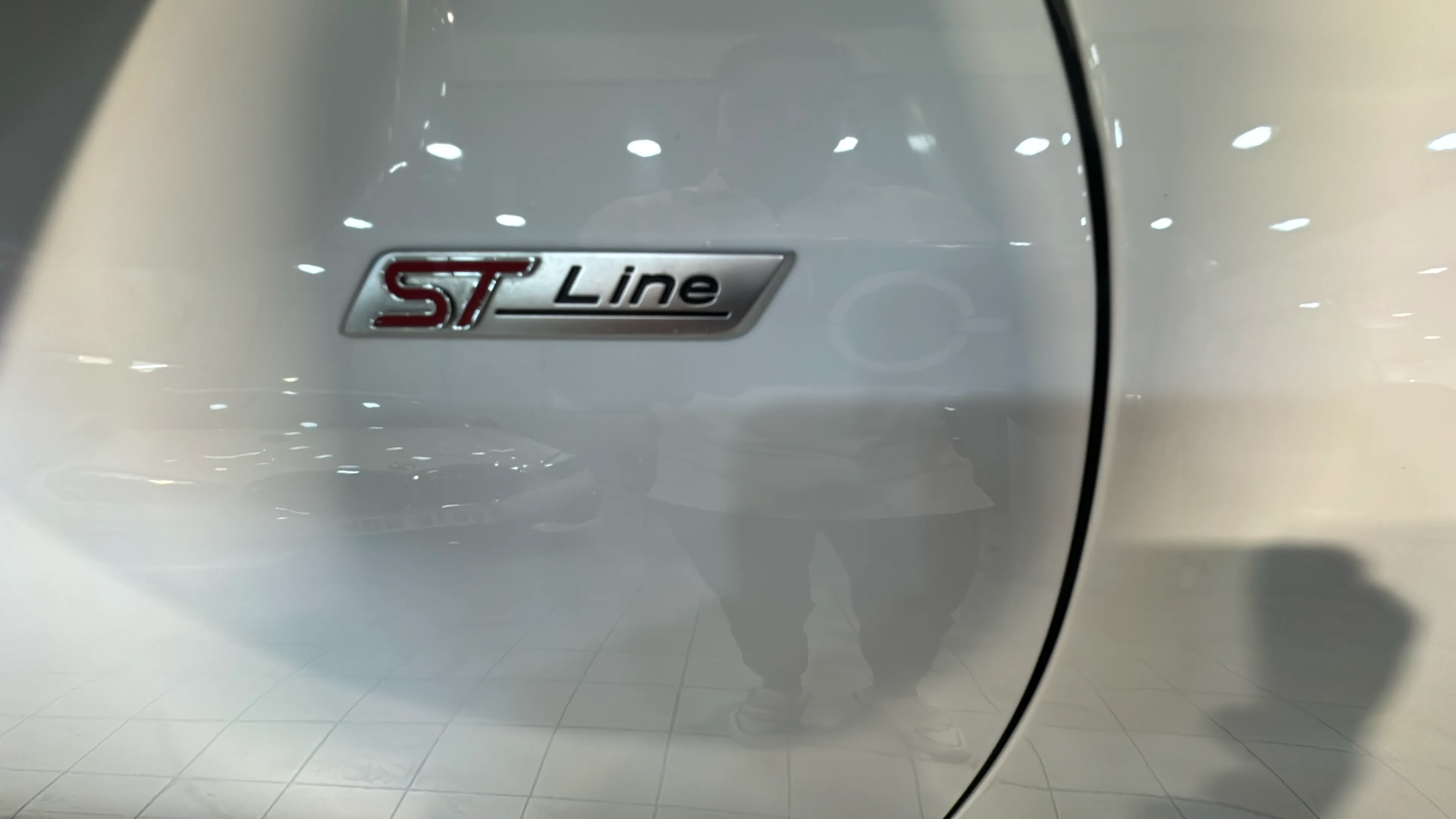 Ford Kuga ST-Line 2.5 Duratec PHEV - foto 10