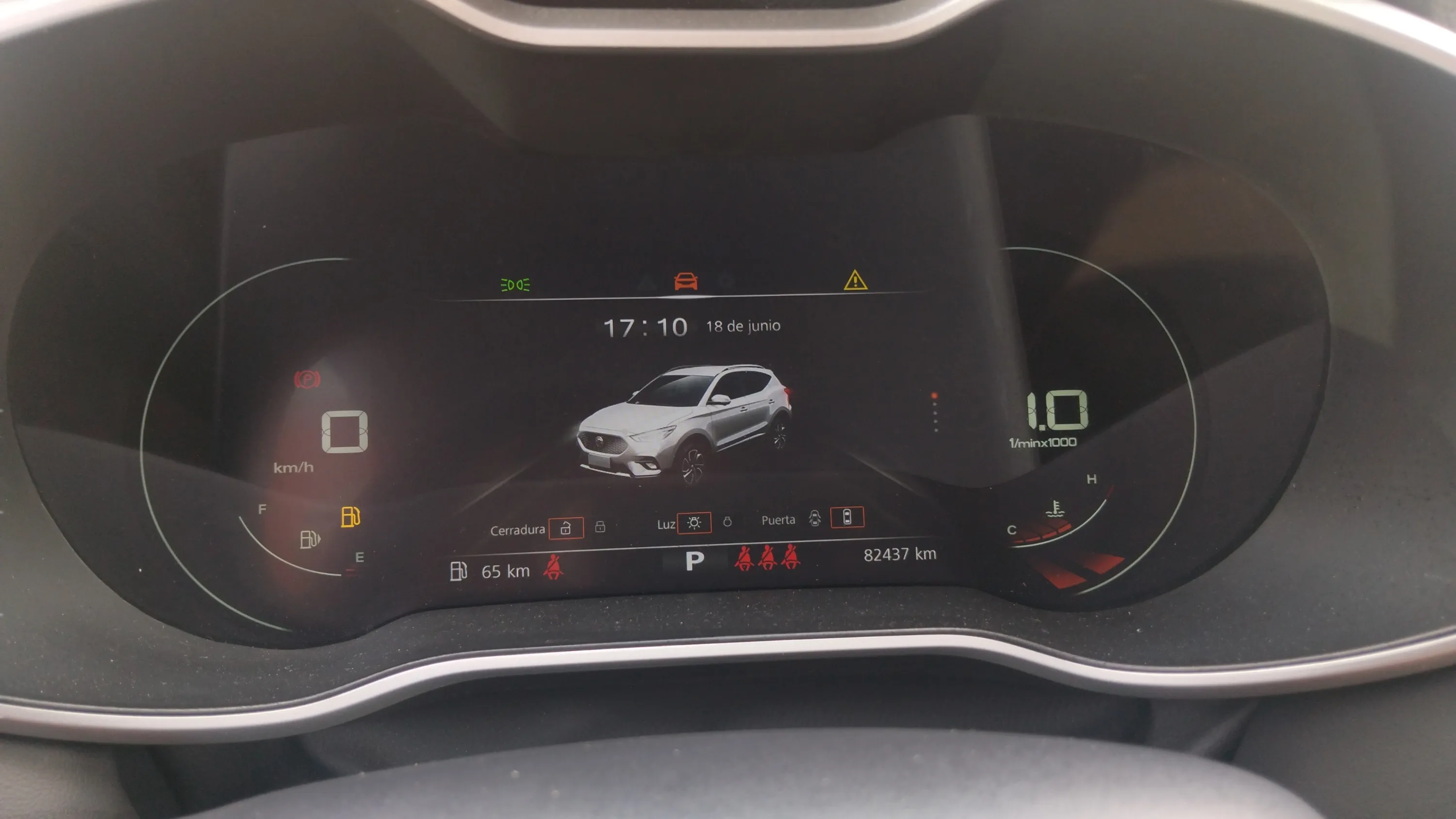 MG ZS 1.0T Luxury - foto 13