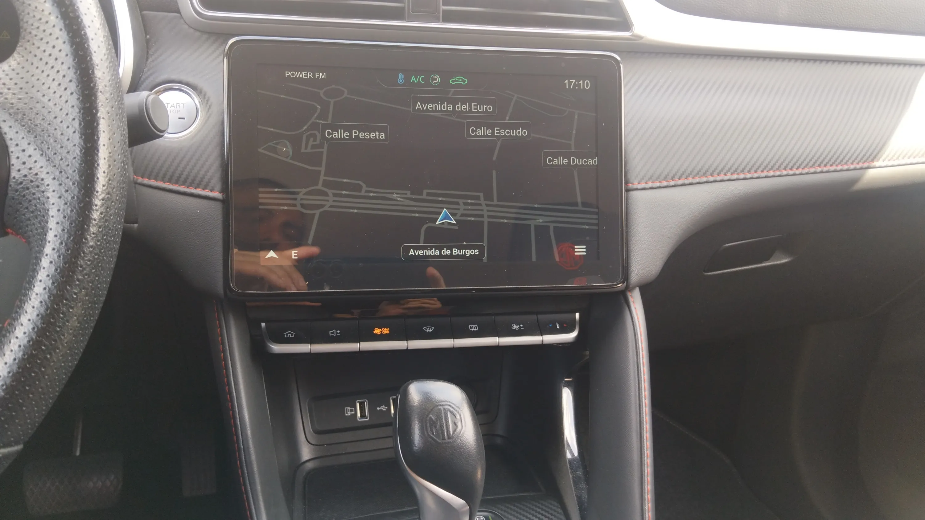 MG ZS 1.0T Luxury - foto 16