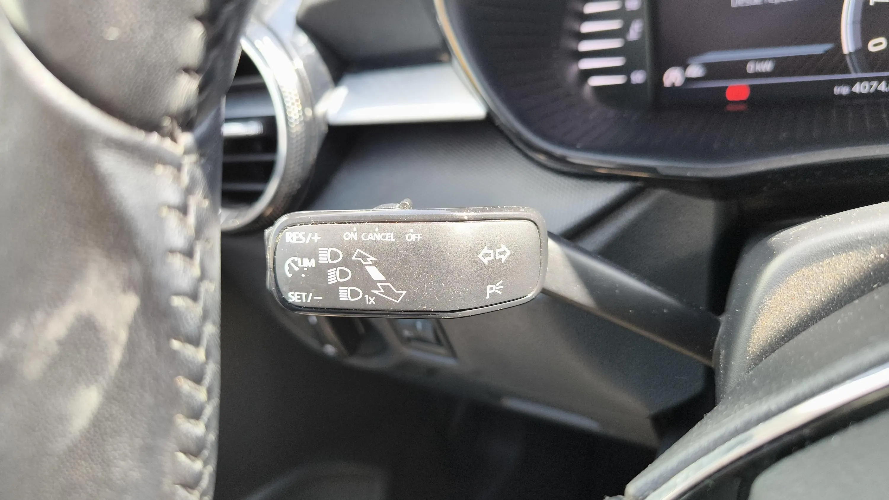 Škoda Fabia 1.0 TSI Ambition - foto 31