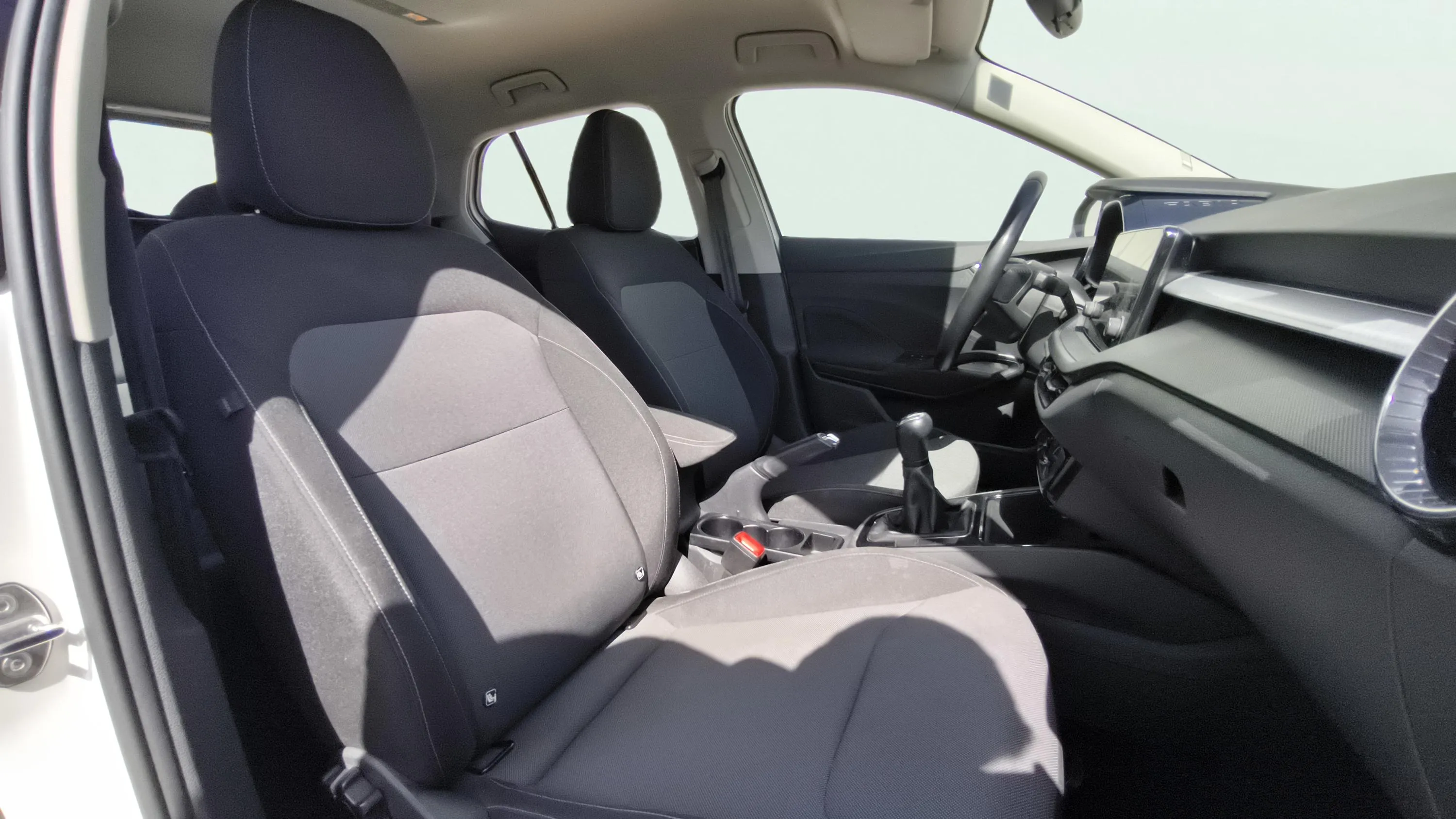 Škoda Fabia 1.0 TSI Ambition - foto 11
