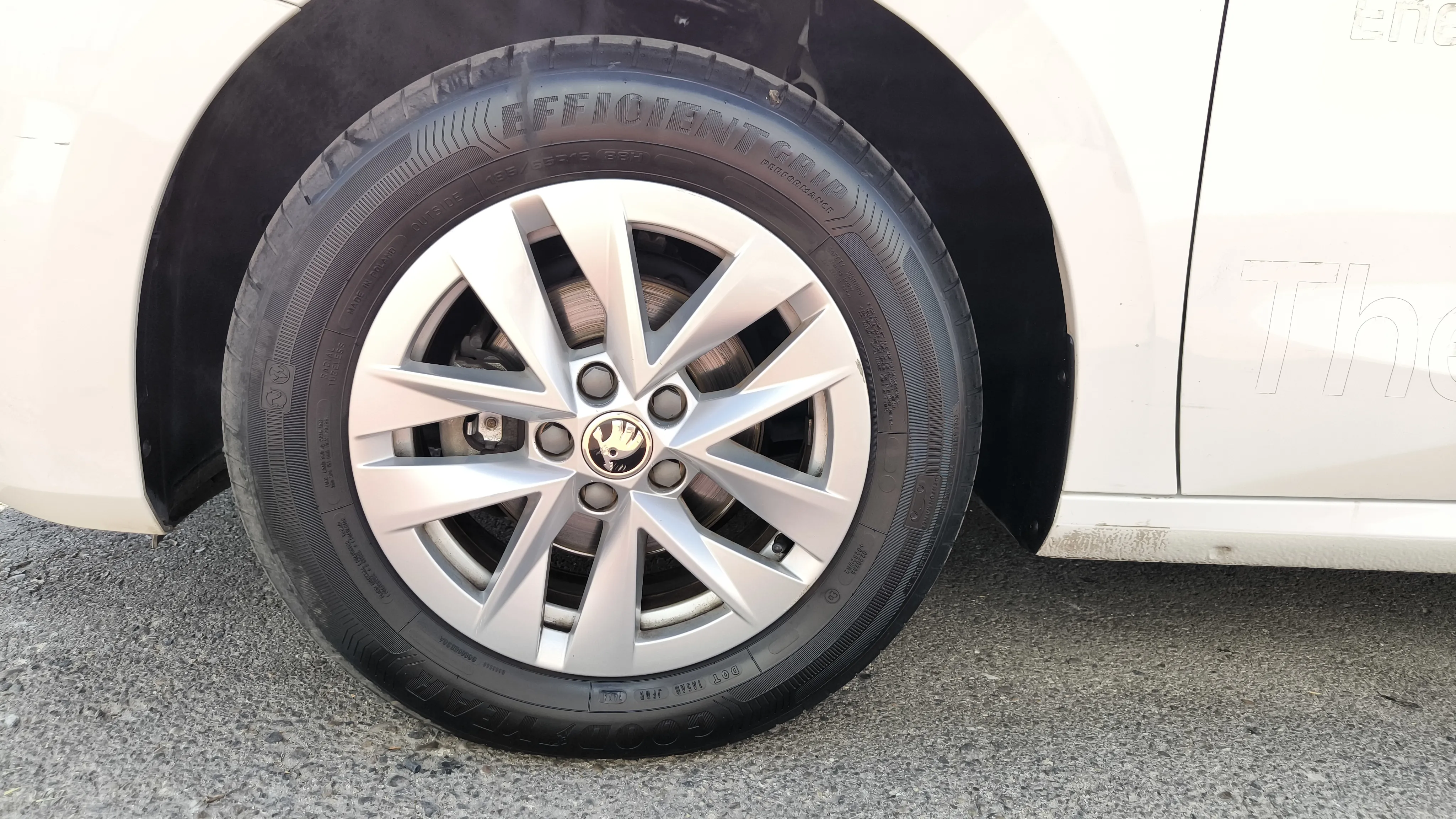 Škoda Fabia 1.0 TSI Ambition - foto 21