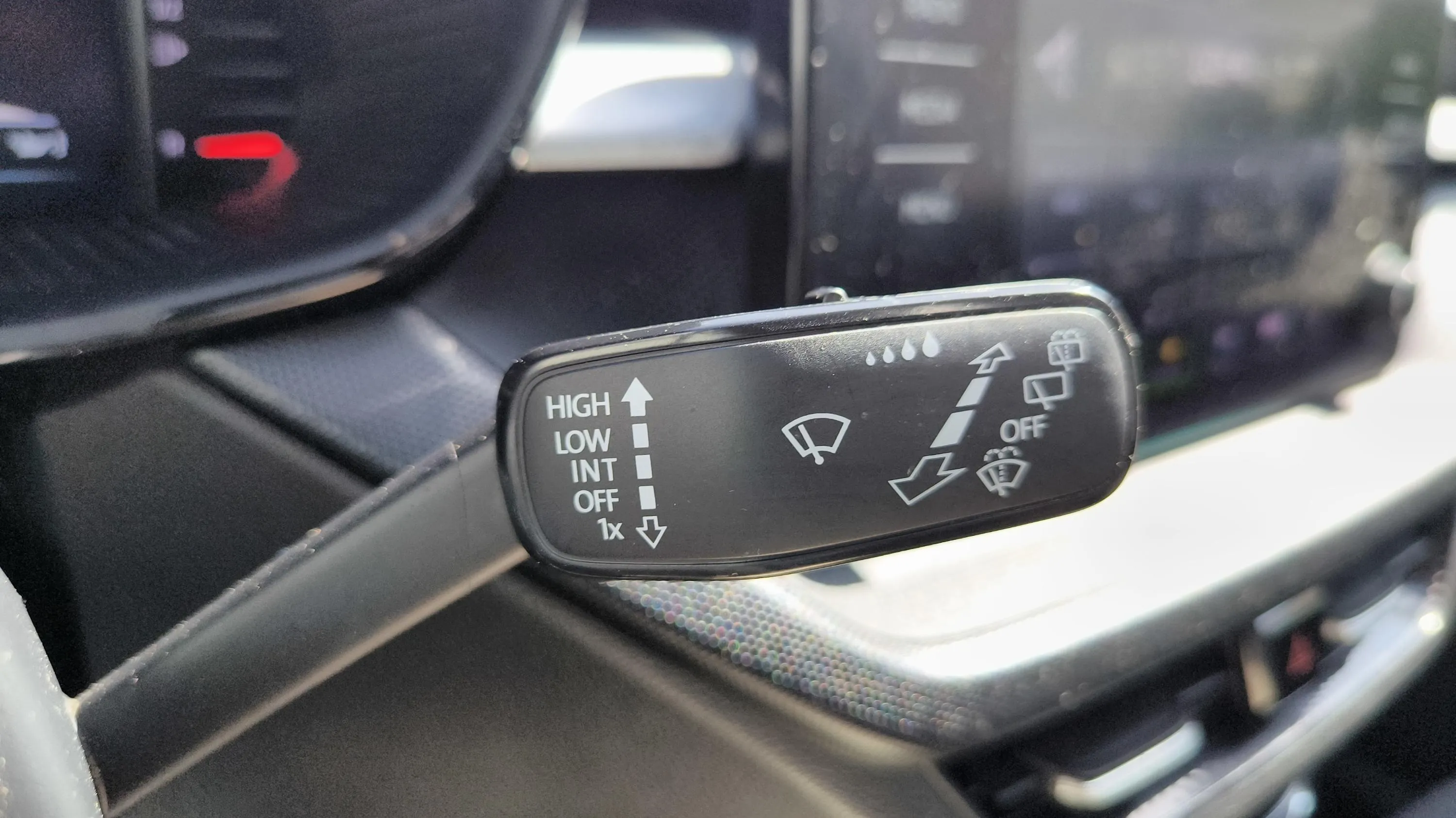 Škoda Fabia 1.0 TSI Ambition - foto 32