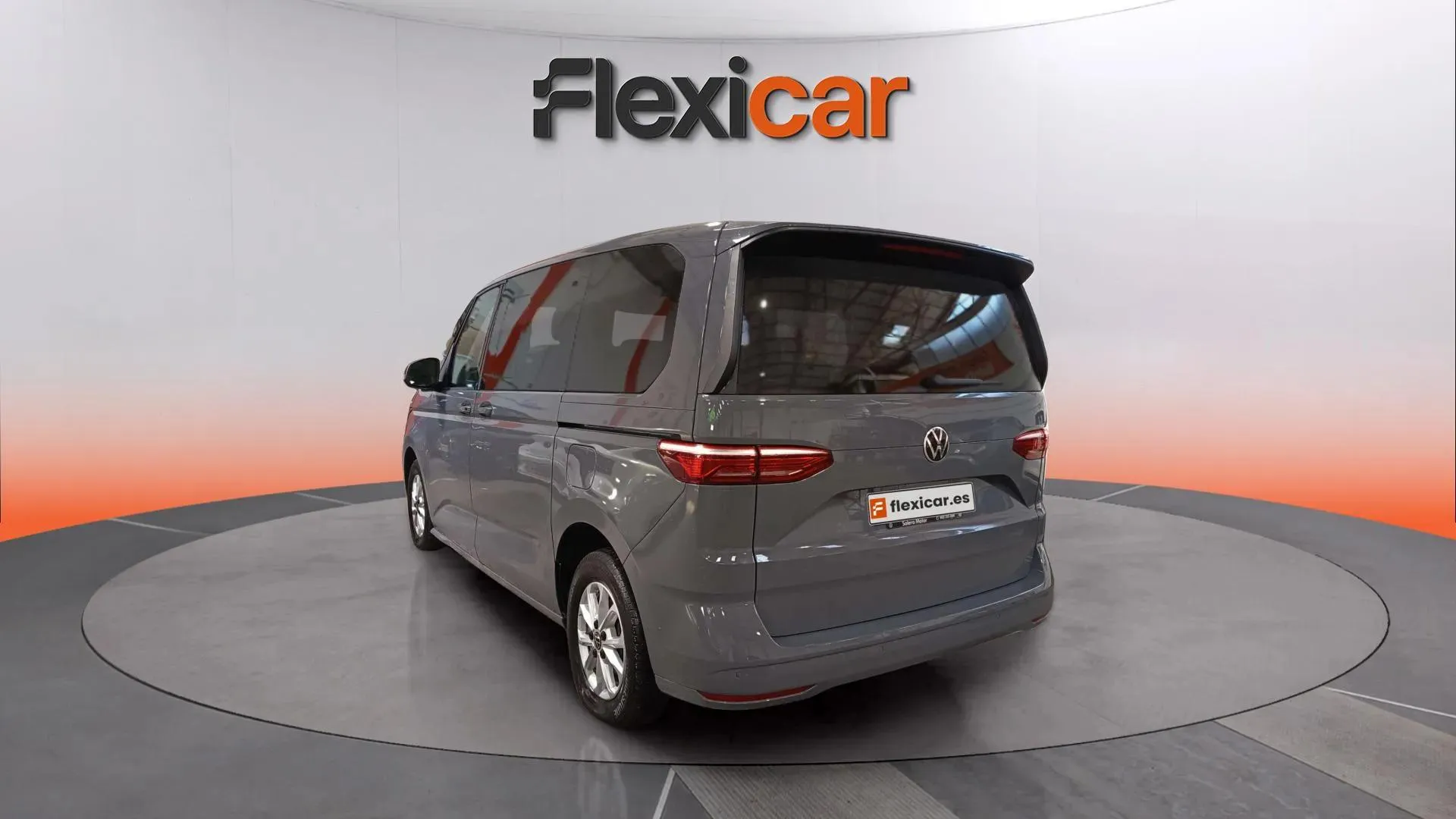 Volkswagen Multivan 1.5 TSI DSG B.Larga - foto 5