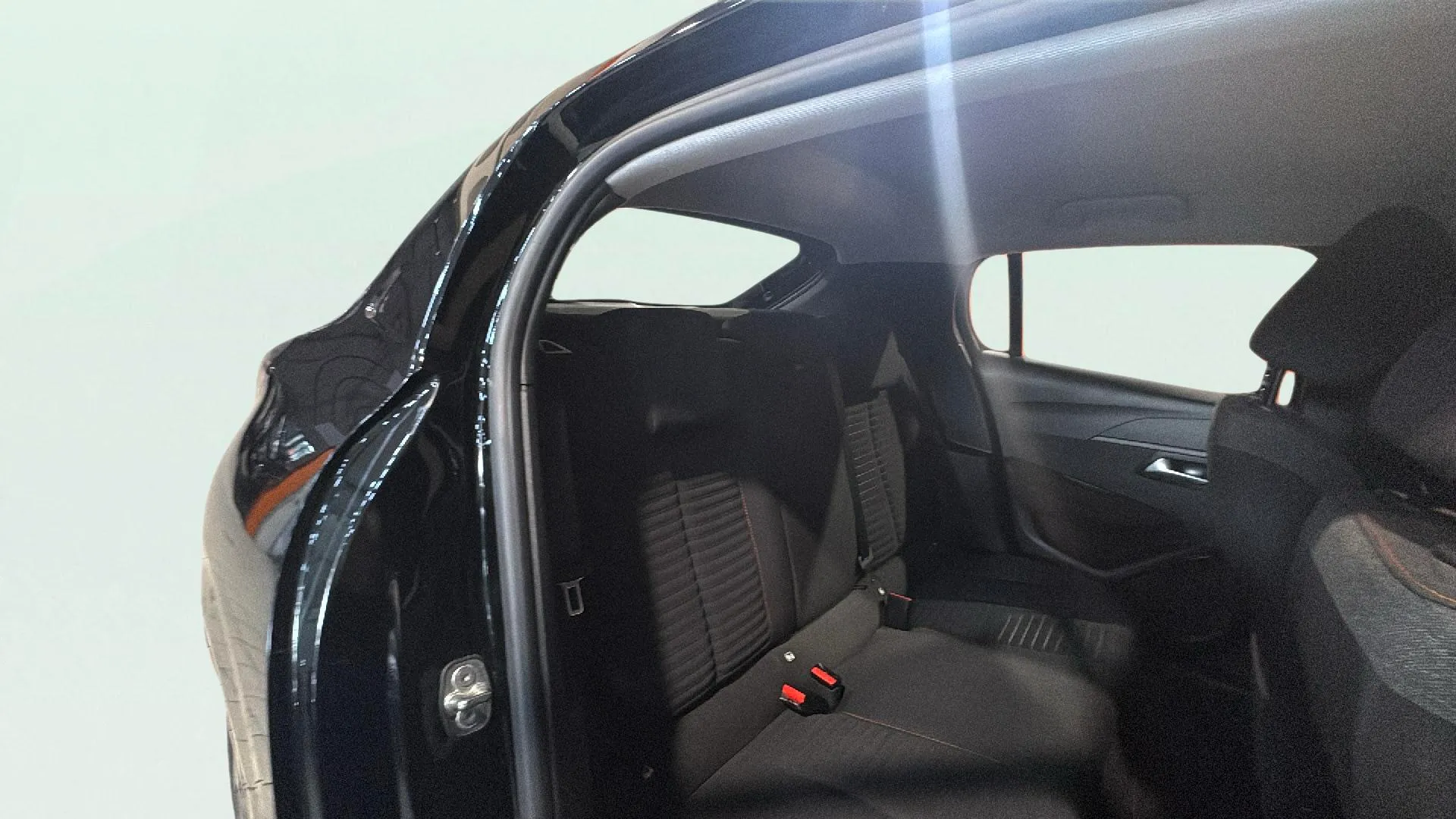 Peugeot 208 PureTech Active - foto 17