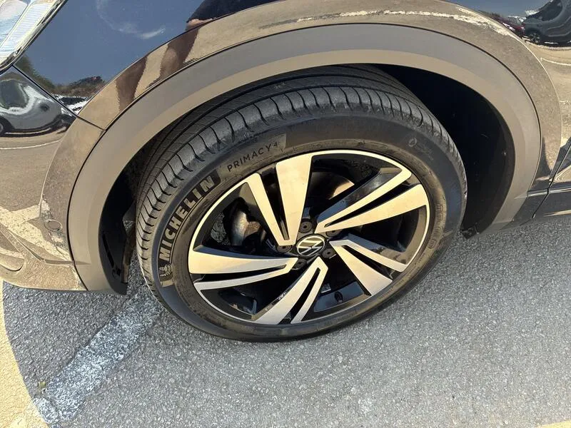 Volkswagen T-Roc R-Line 1.5 TSI DSG - foto 11