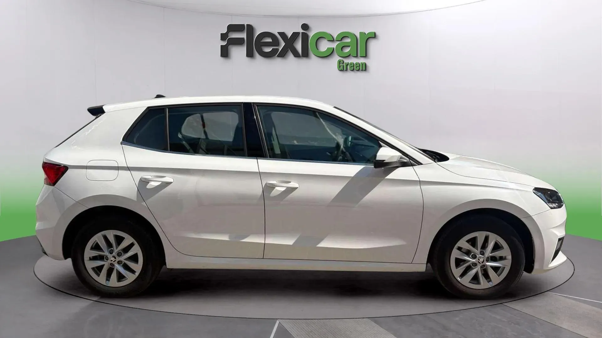 Škoda Fabia 1.0 TSI Design - foto 8