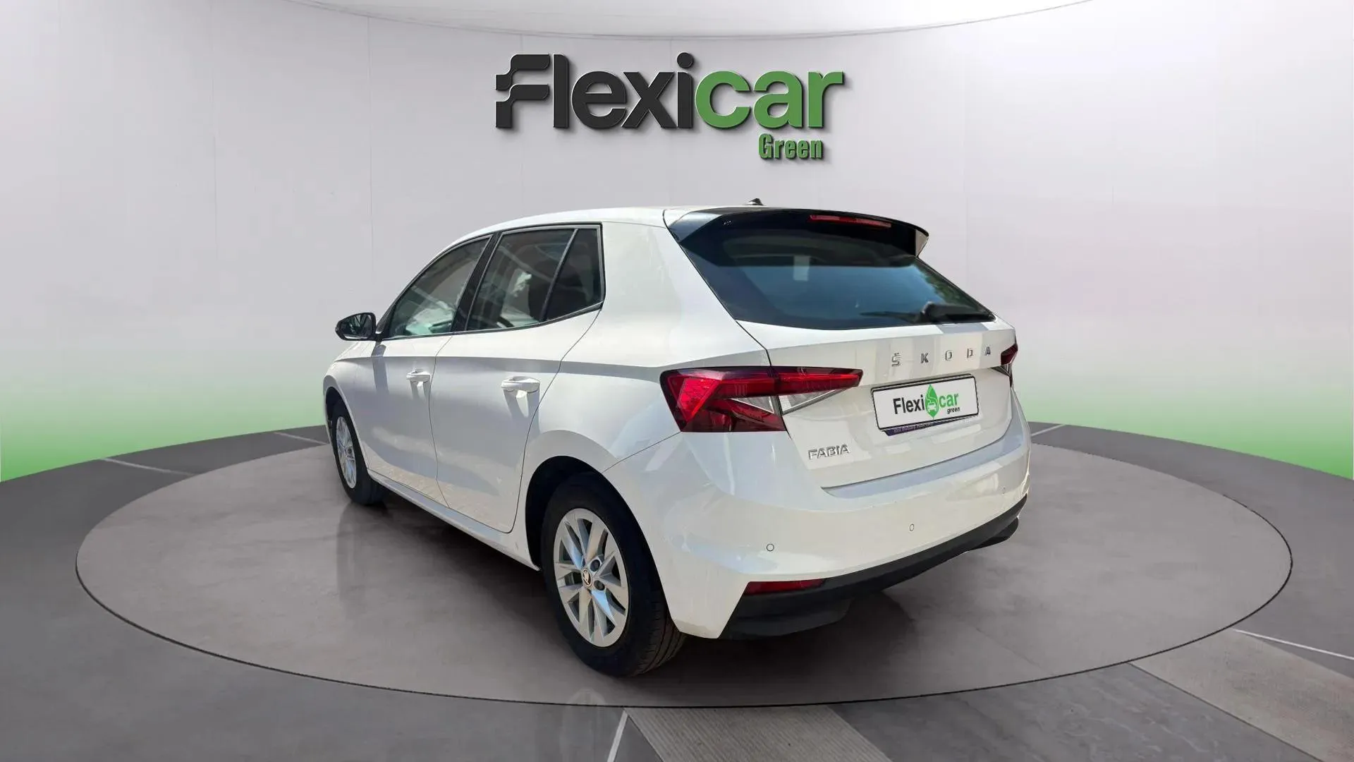 Škoda Fabia 1.0 TSI Design - foto 5