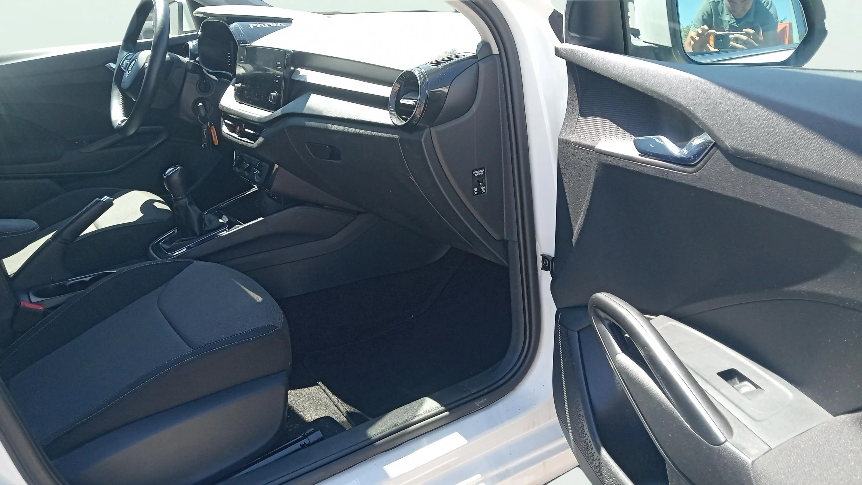 Škoda Fabia 1.0 TSI Ambition - foto 18