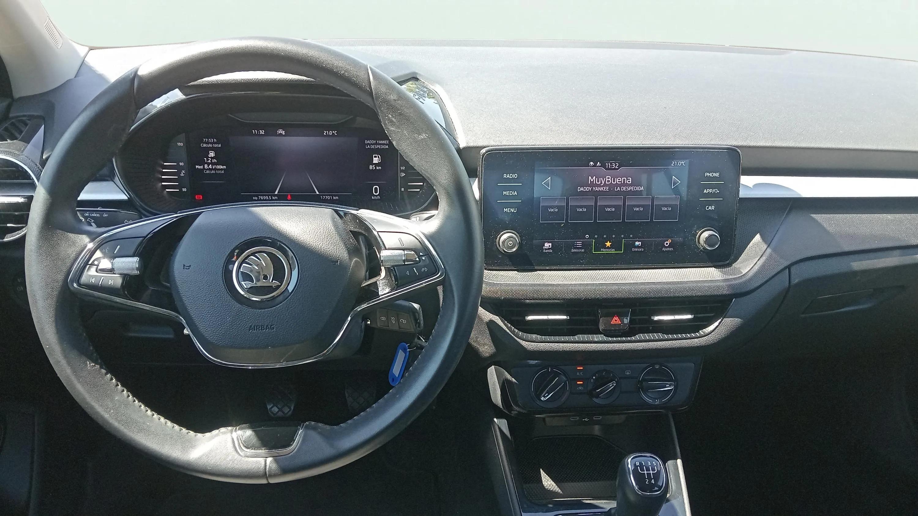 Škoda Fabia 1.0 TSI Ambition - foto 16