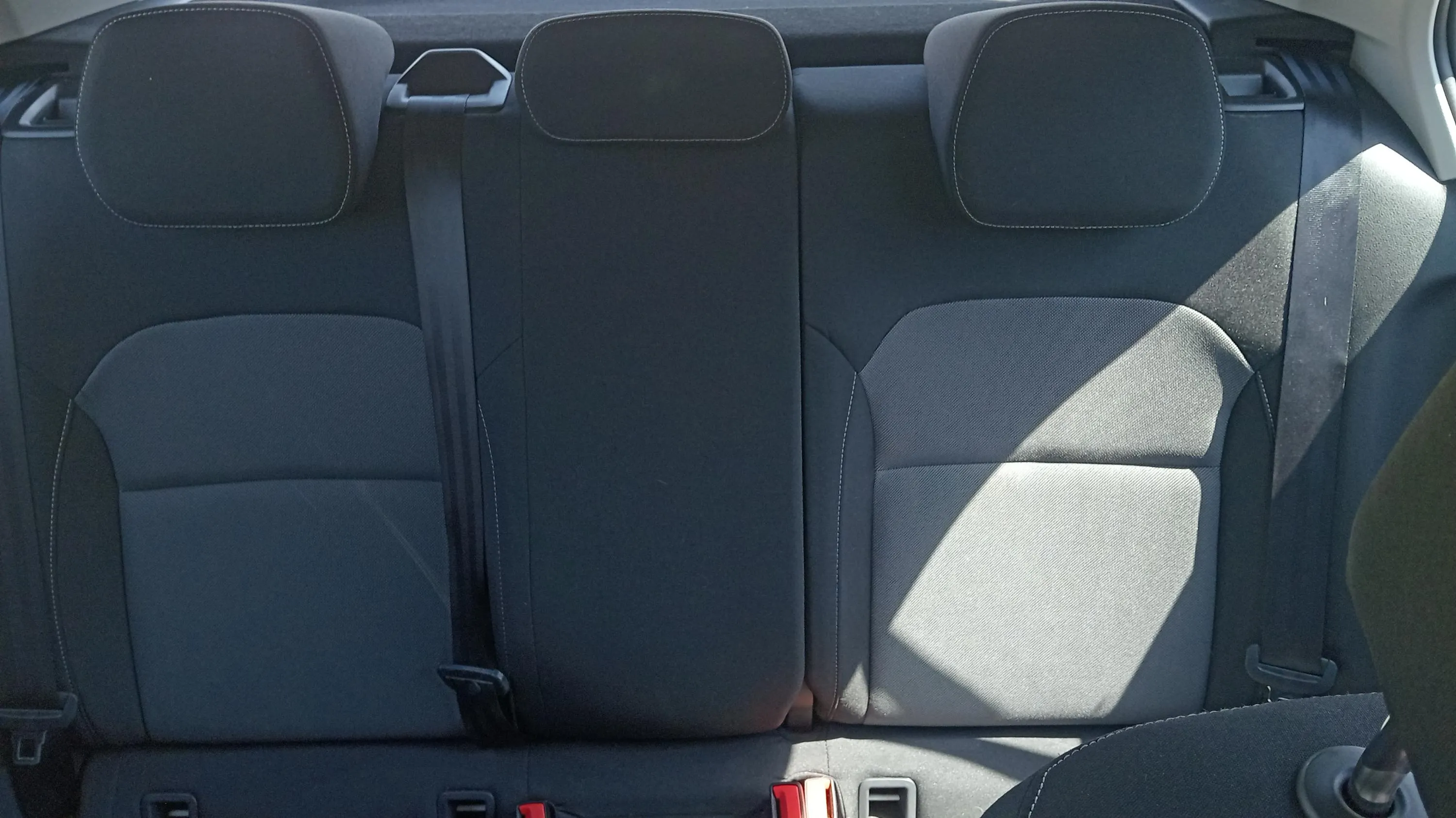 Škoda Fabia 1.0 TSI Ambition - foto 18