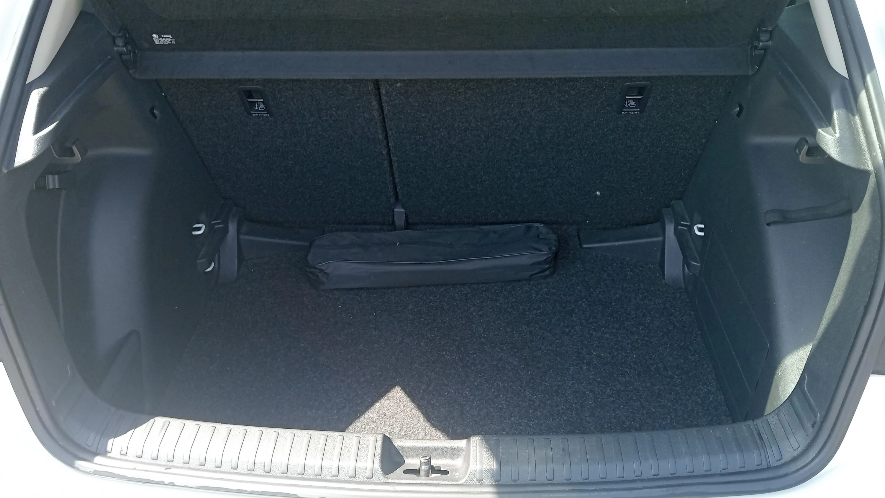 Škoda Fabia 1.0 TSI Ambition - foto 22