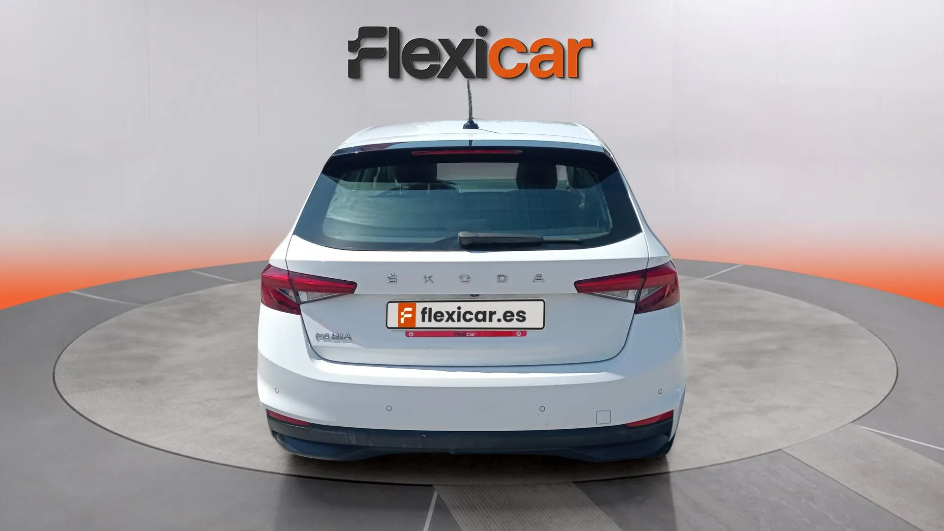 Škoda Fabia 1.0 TSI Ambition - foto 9