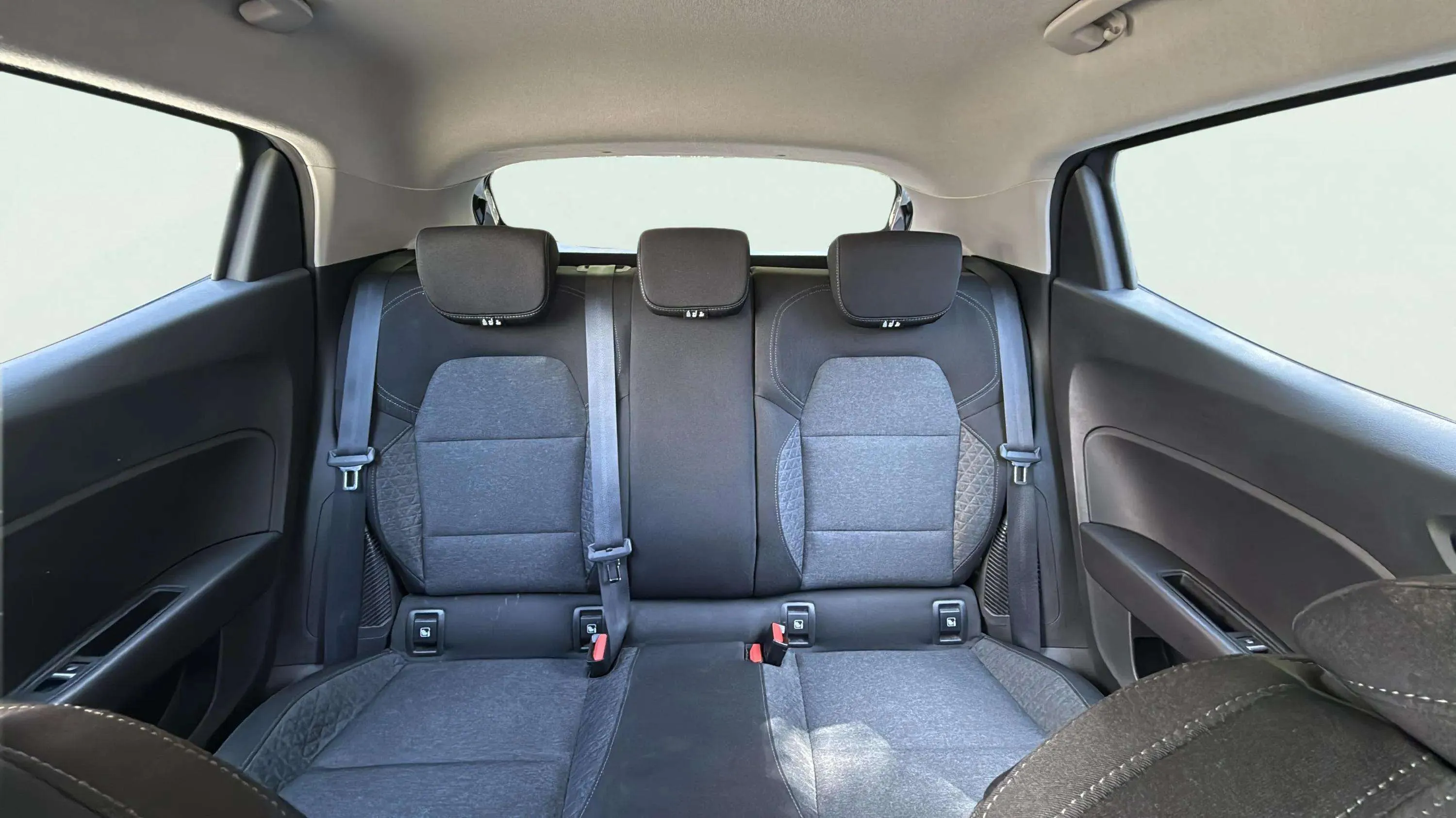 Renault Clio Intens E-Tech Híbrido - foto 15