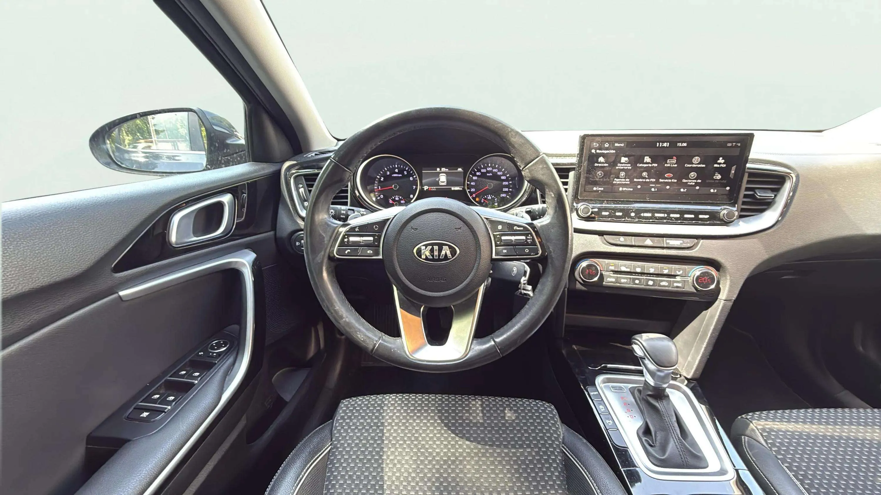 Kia XCeed 1.4 T-GDi Tech DCT - foto 9
